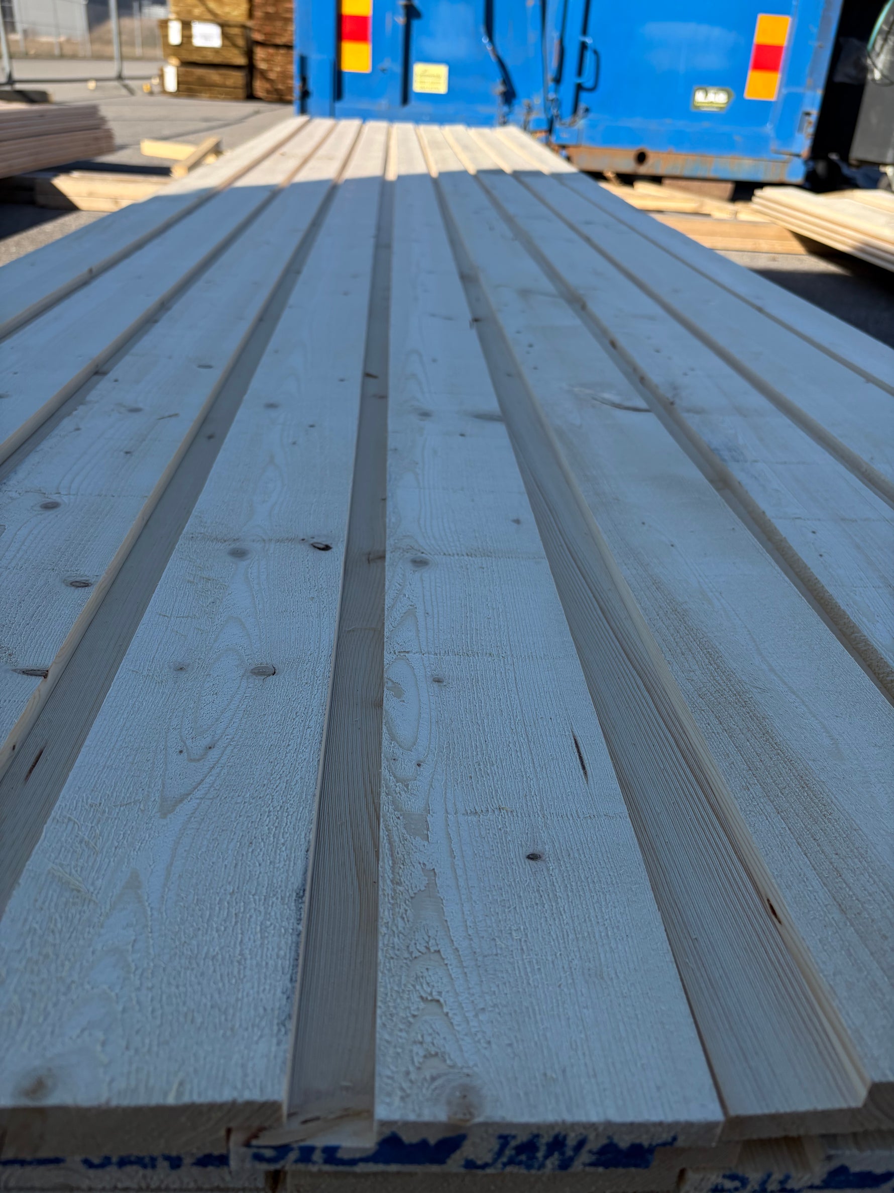 Paket Elingepanel 22x120mm, 81st 4,2m (fel hyvlad) - Spirec