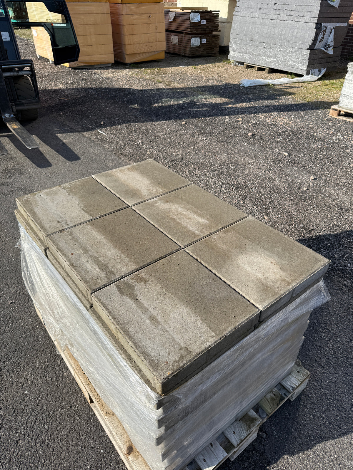 Marksten 50×350×350 mm – Klassisk Helplatta Naturgrå