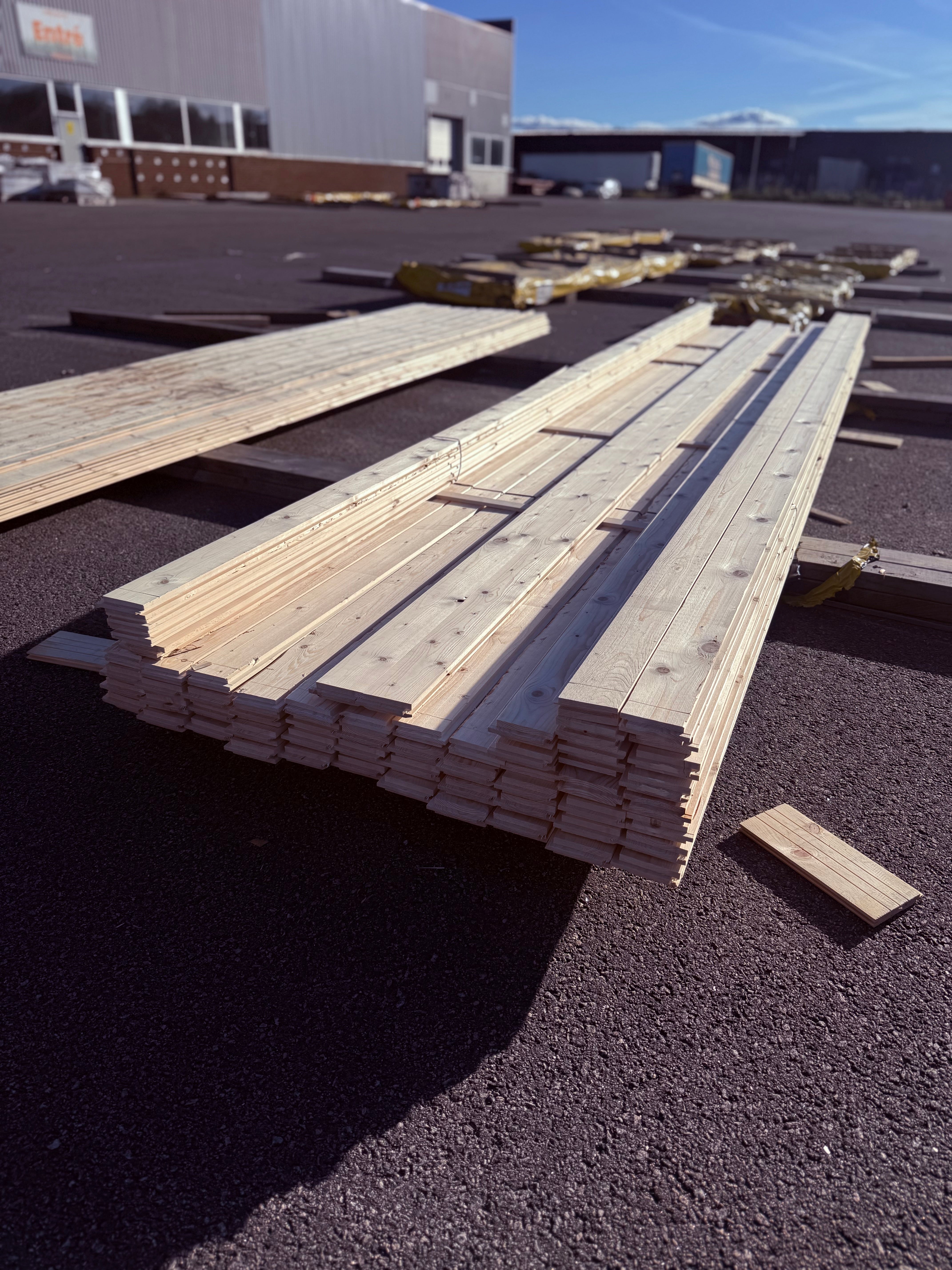 Paket Slätspont 28x95 – 60 st (4,80 m, gran)