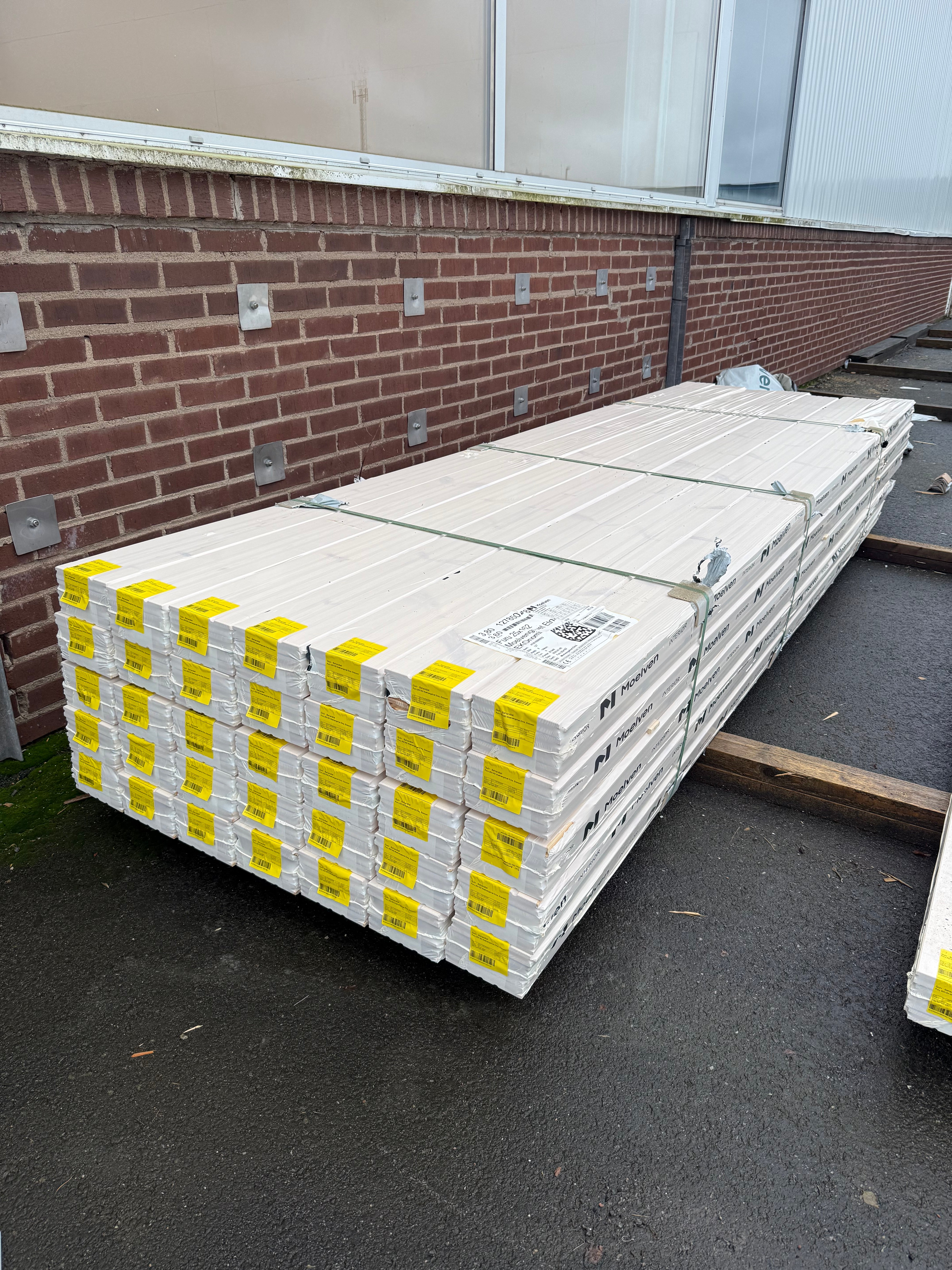 Moelven Golv Etna 25x162mm Ekonomi – Per bunt