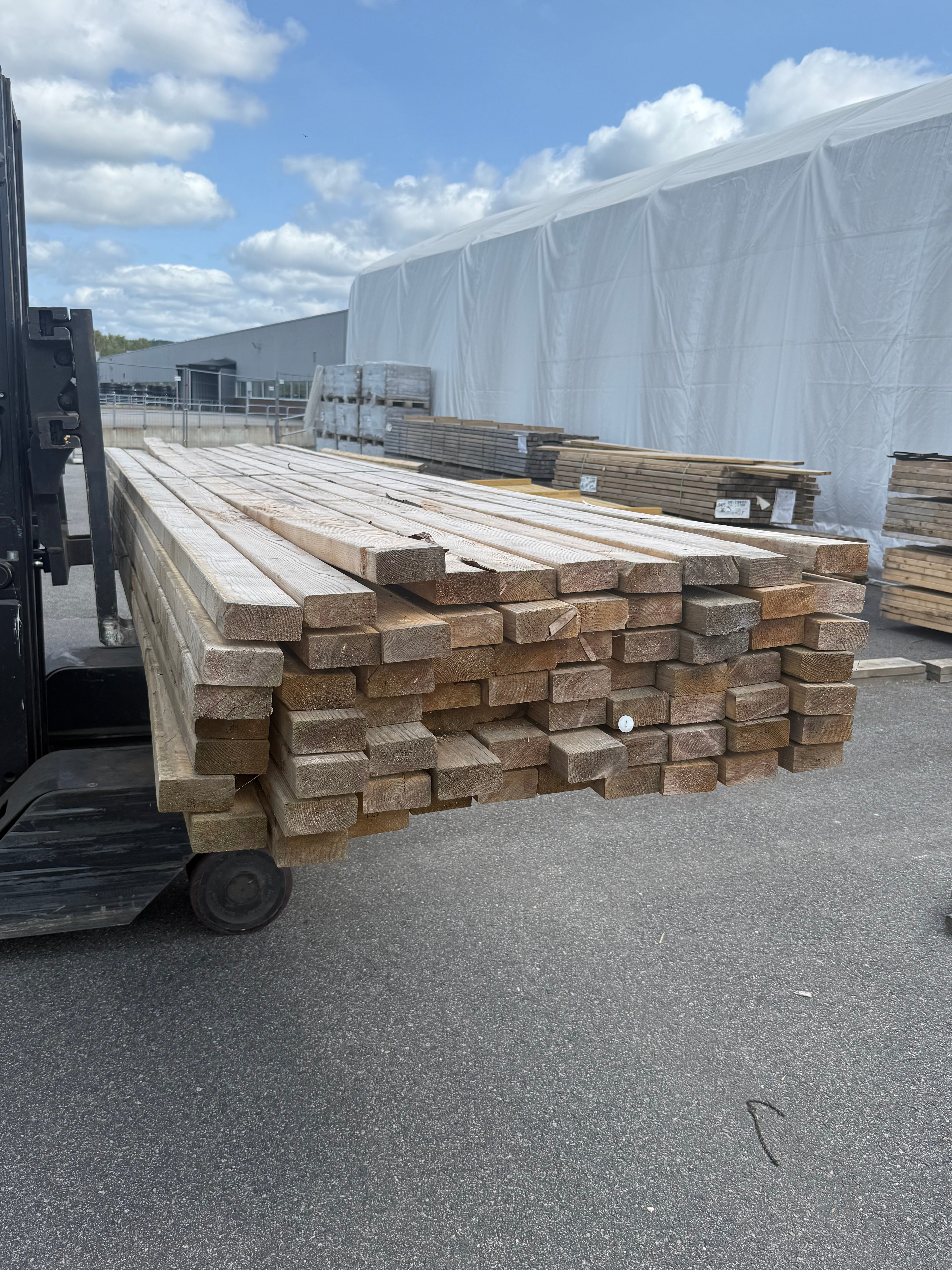 Paket Begagnade Formreglar 45x95 – 4,8 m (70 st)
