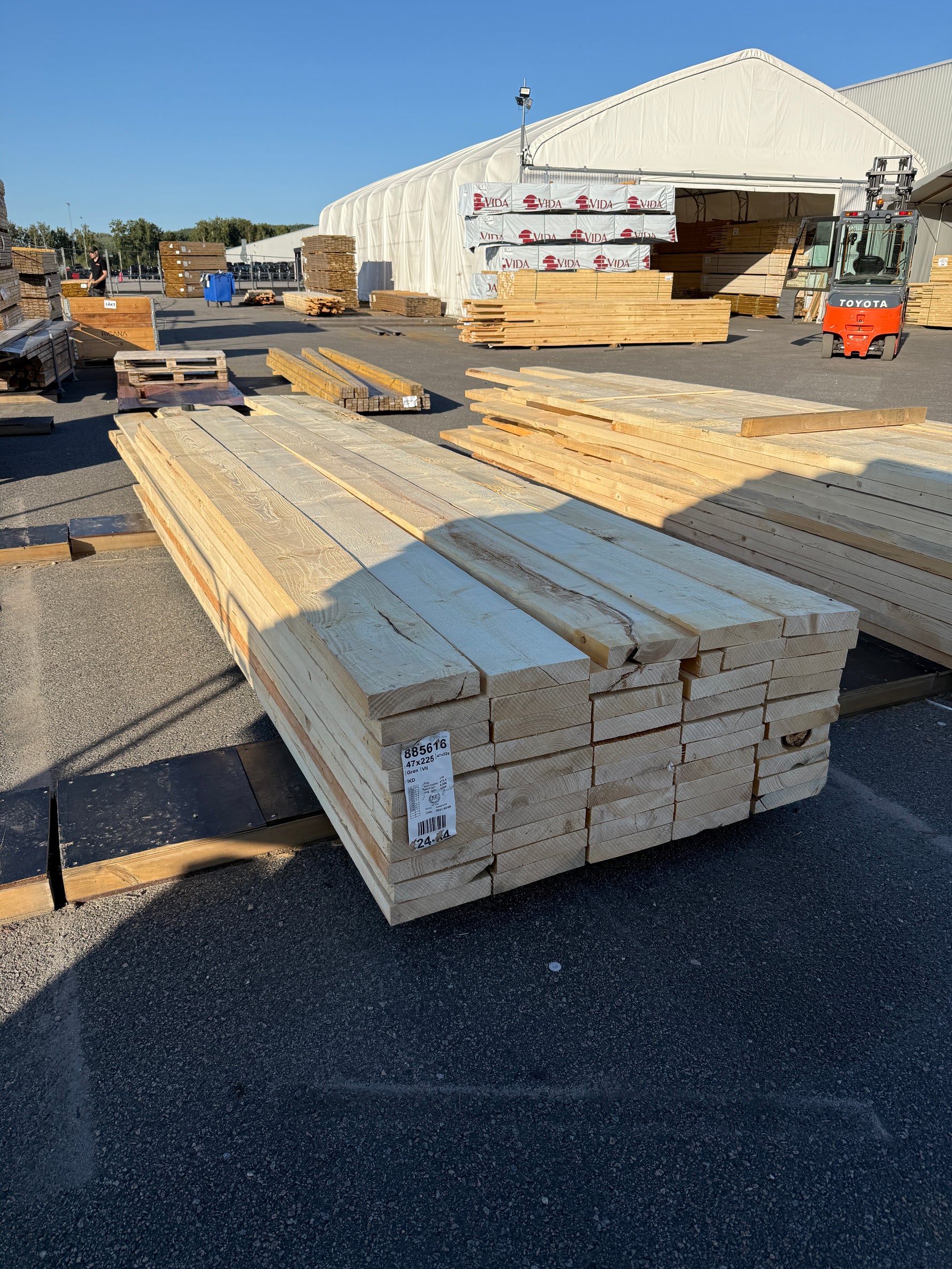 Paket Ohyvlade Reglar 47x225mm 50st (3.60-5.40m)