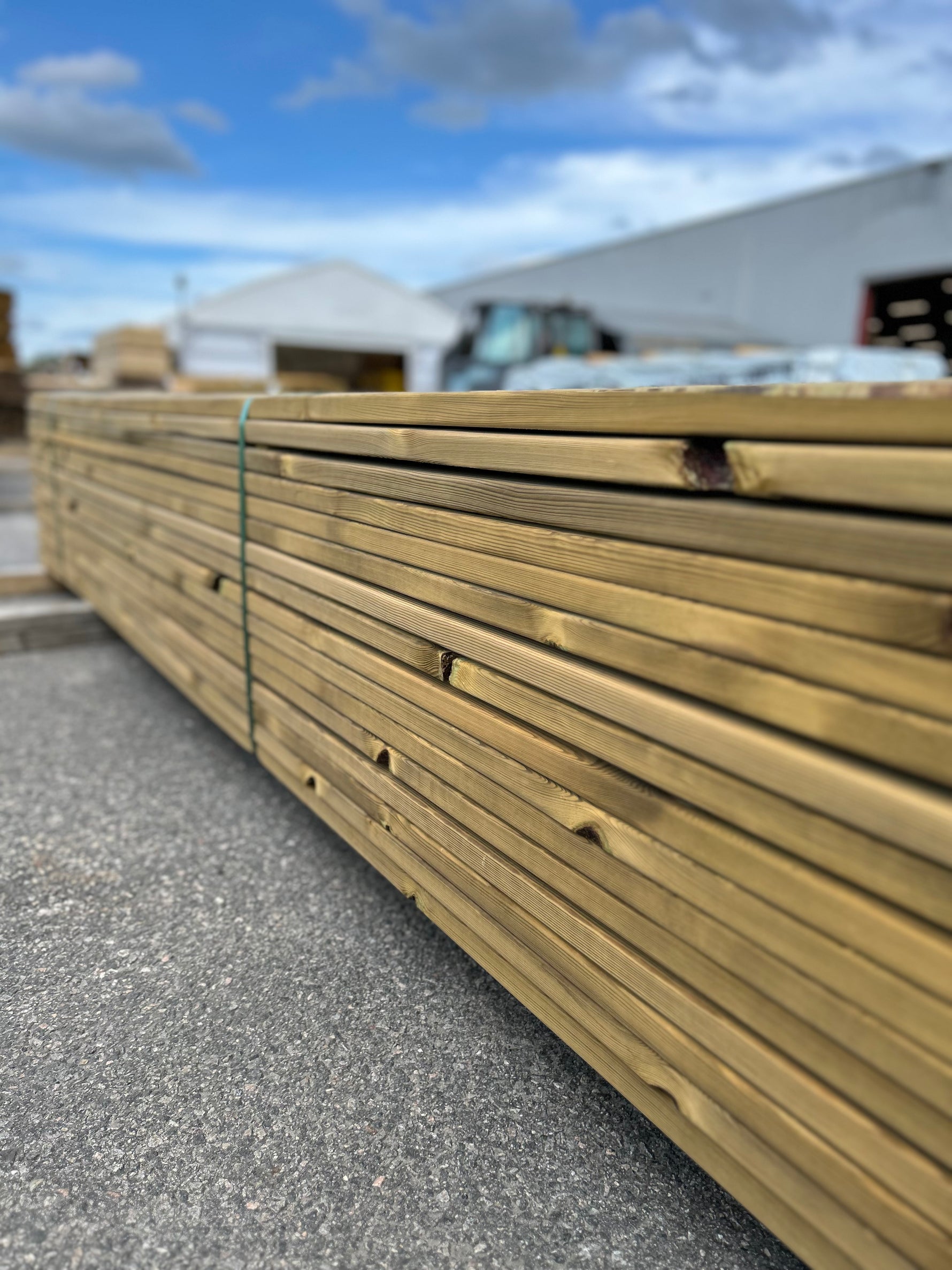 Paket Trall Furu 28x120mm 3,90m 144st Impregnerad B-sortering