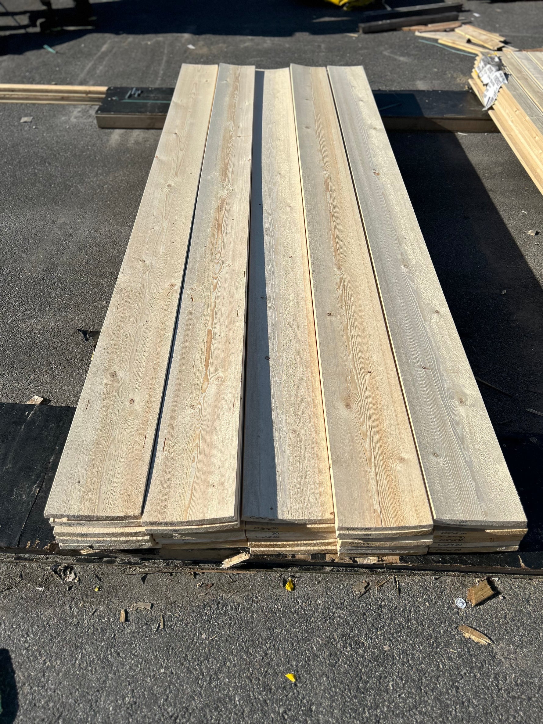 Paket Finsågade Brädor 22x220mm 3,00m 34st Obehandlade