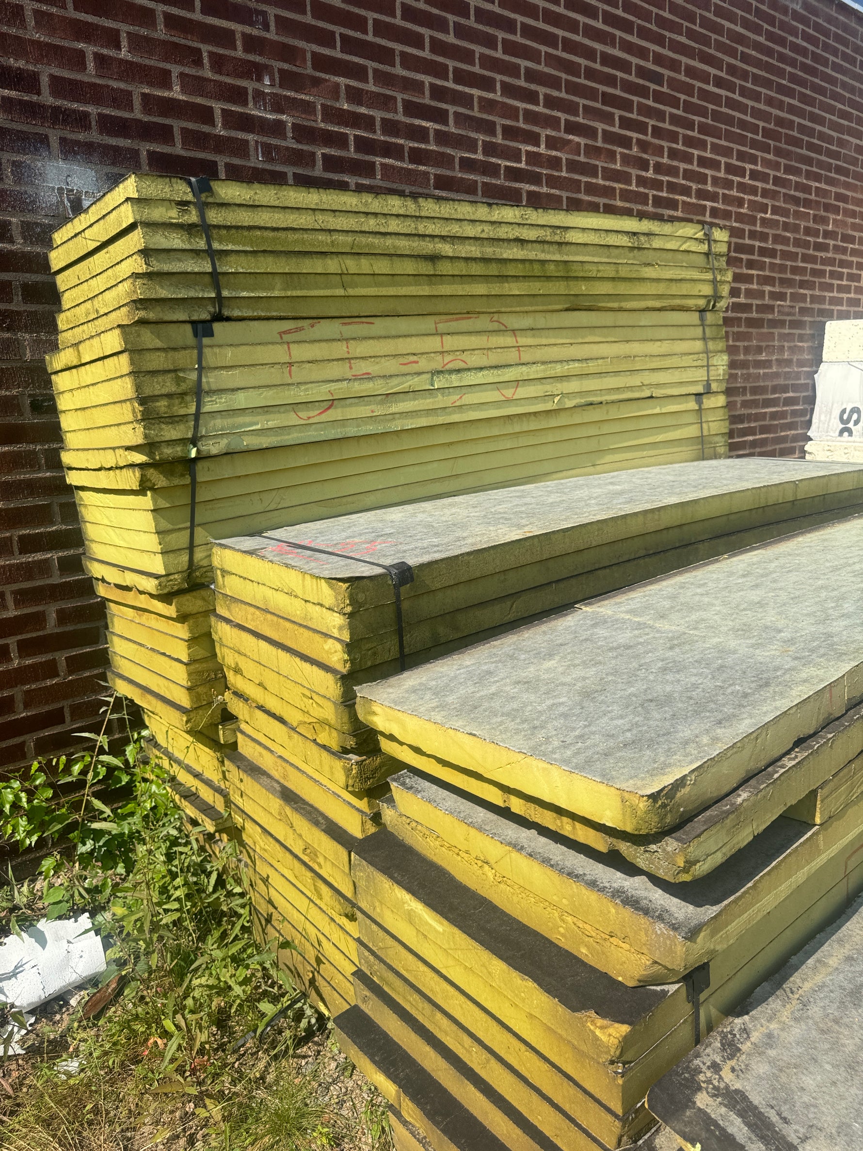 Parti PIR-isolering 2400x590mm ca 70 skivor