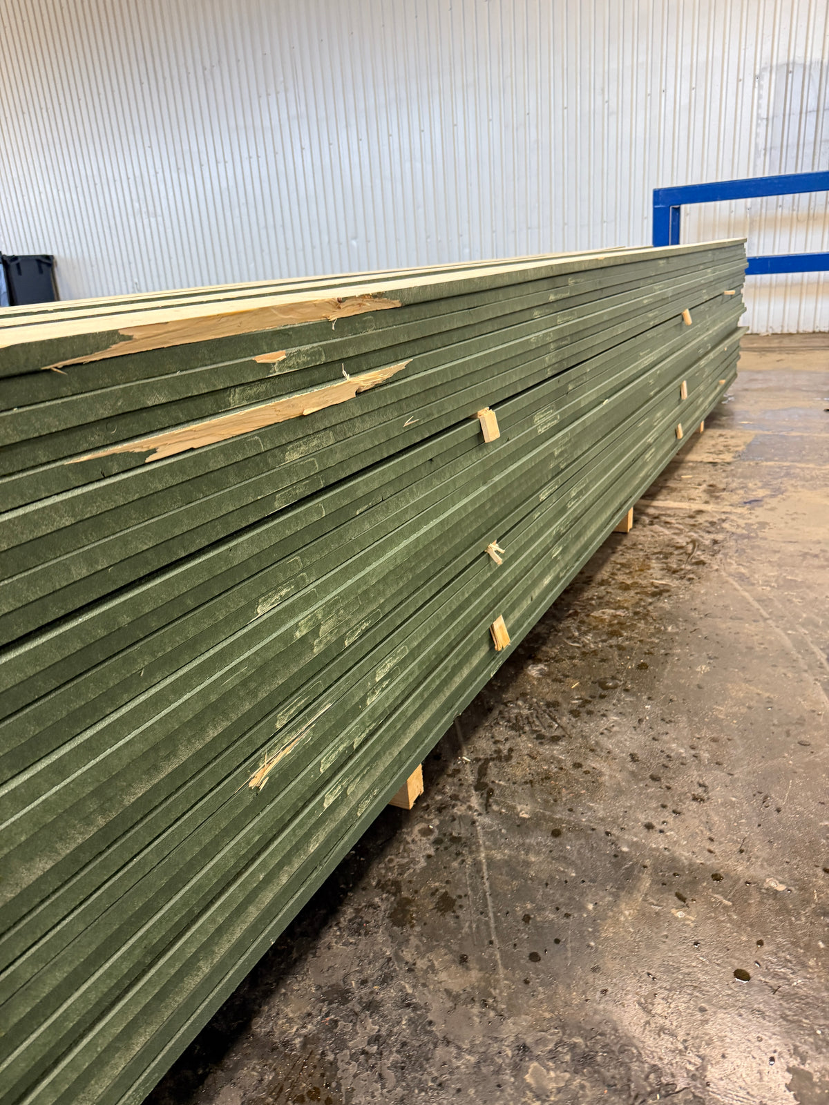 Paket Finsågade Klädselbrädor 22×145 mm Mellanstrukna 5,40 m – 201 st