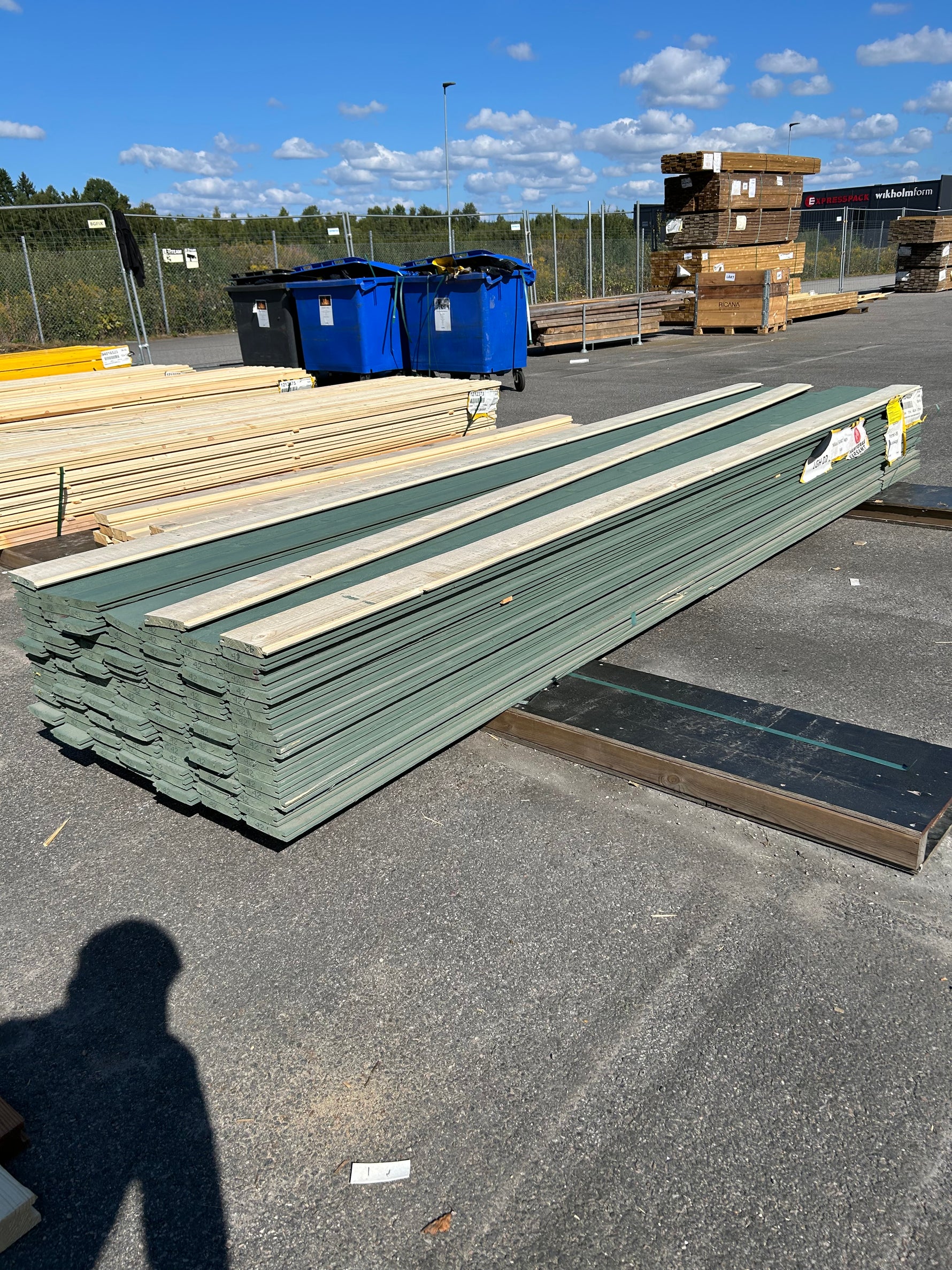 Paket Spontad Spårpanel 22x145mm 4,20m 121st Gran- Mellanstruken