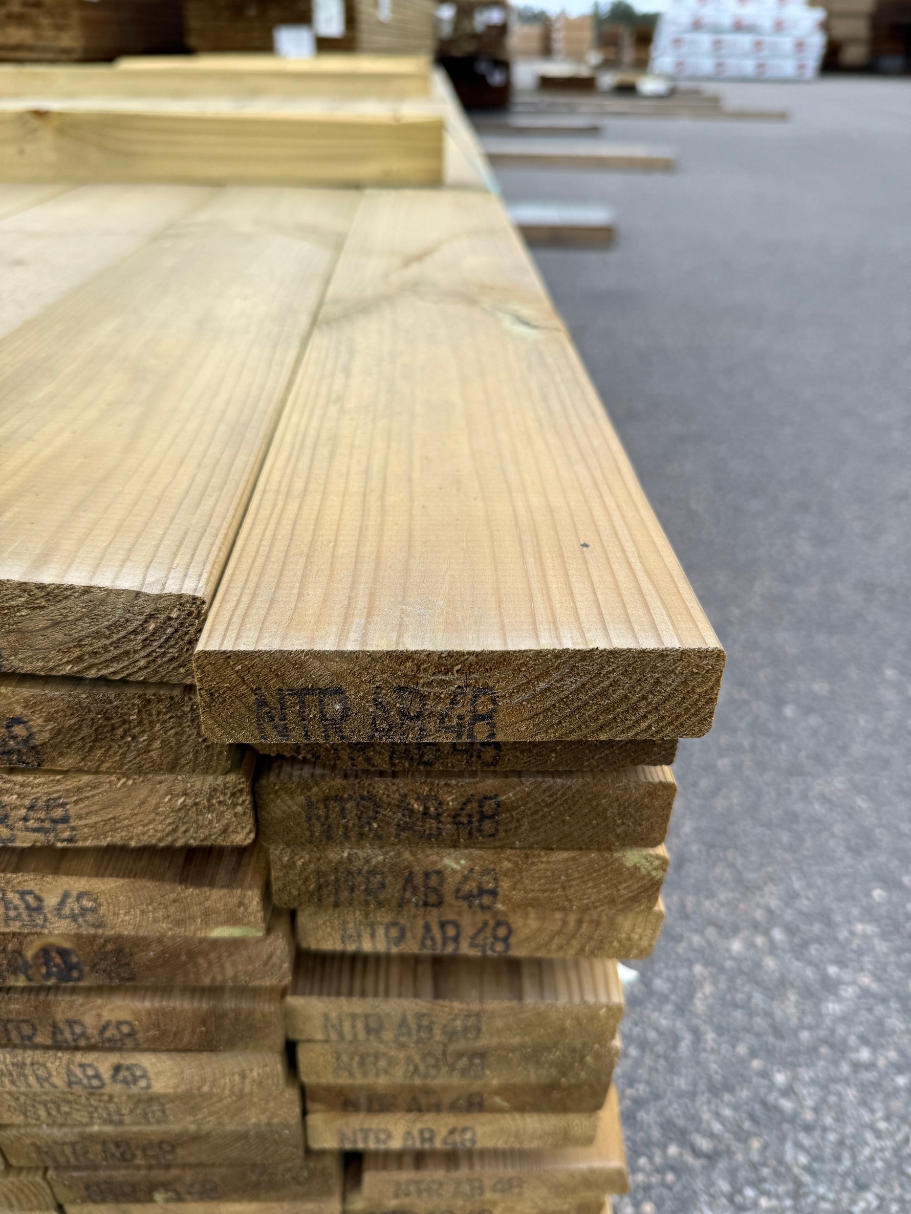 Paket Tryckimpregnerad Trall 28x120mm 4.80m 153st G4-3
