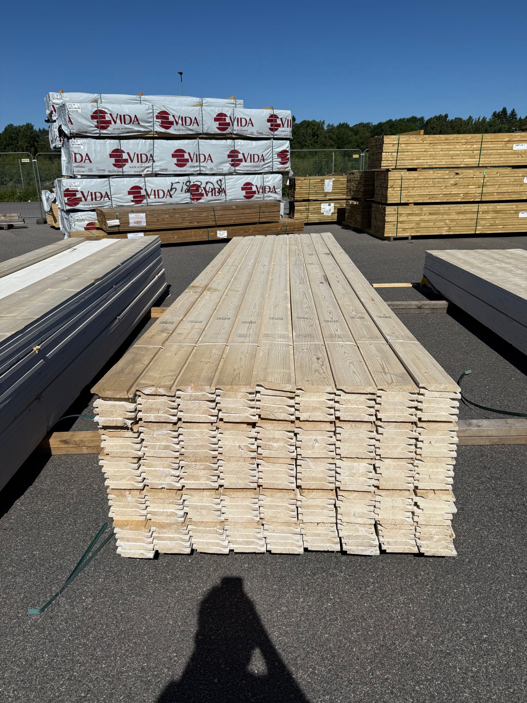 Paket Ytterpanel Enkelfas Halvspont 22x120mm, 225st 4.20m Grundmålad