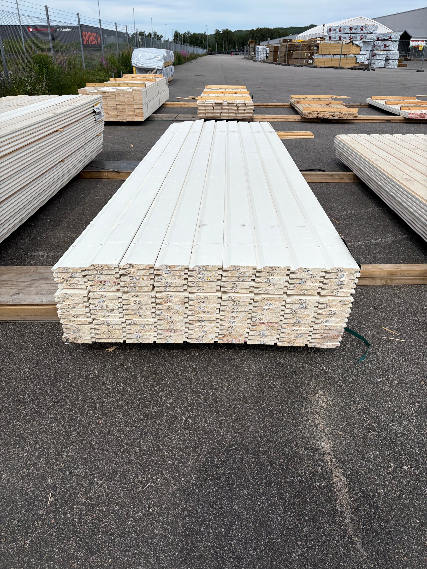 Paket Ytterpanel Enkelfas Halvspont 22x120mm, 134st 3.60m Mellanstruken&nbsp;