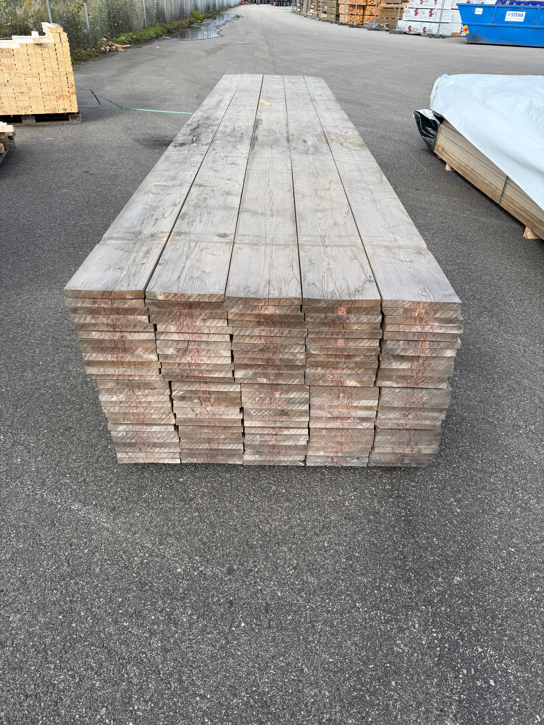 Paket Finsågade Brädor 22x195 mm – 4,80 m 130st (Fuktskadat)