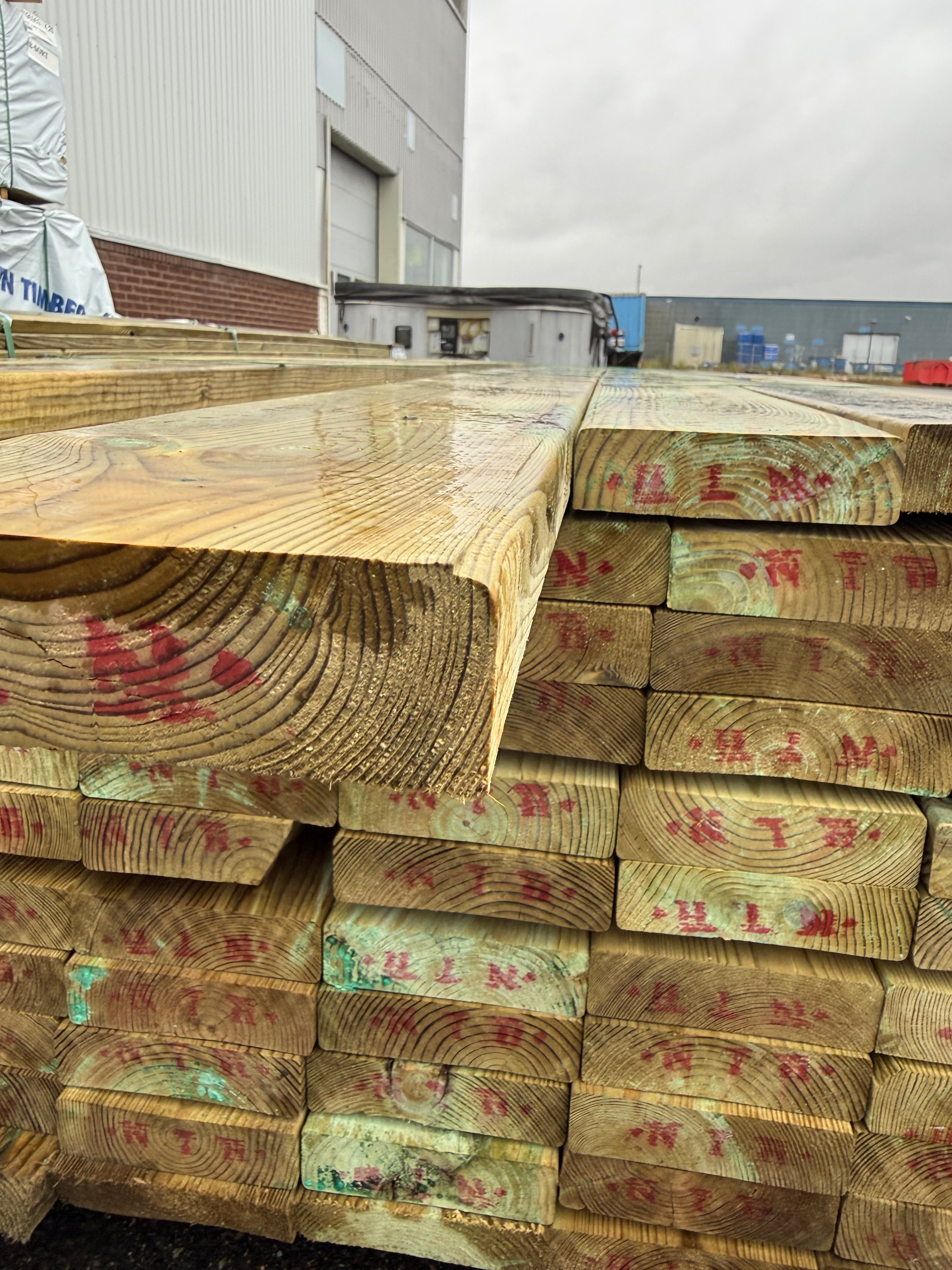 Paket Reglar 38x140mm – 85 st (4,80 m, Tryckimpregnerad Furu)