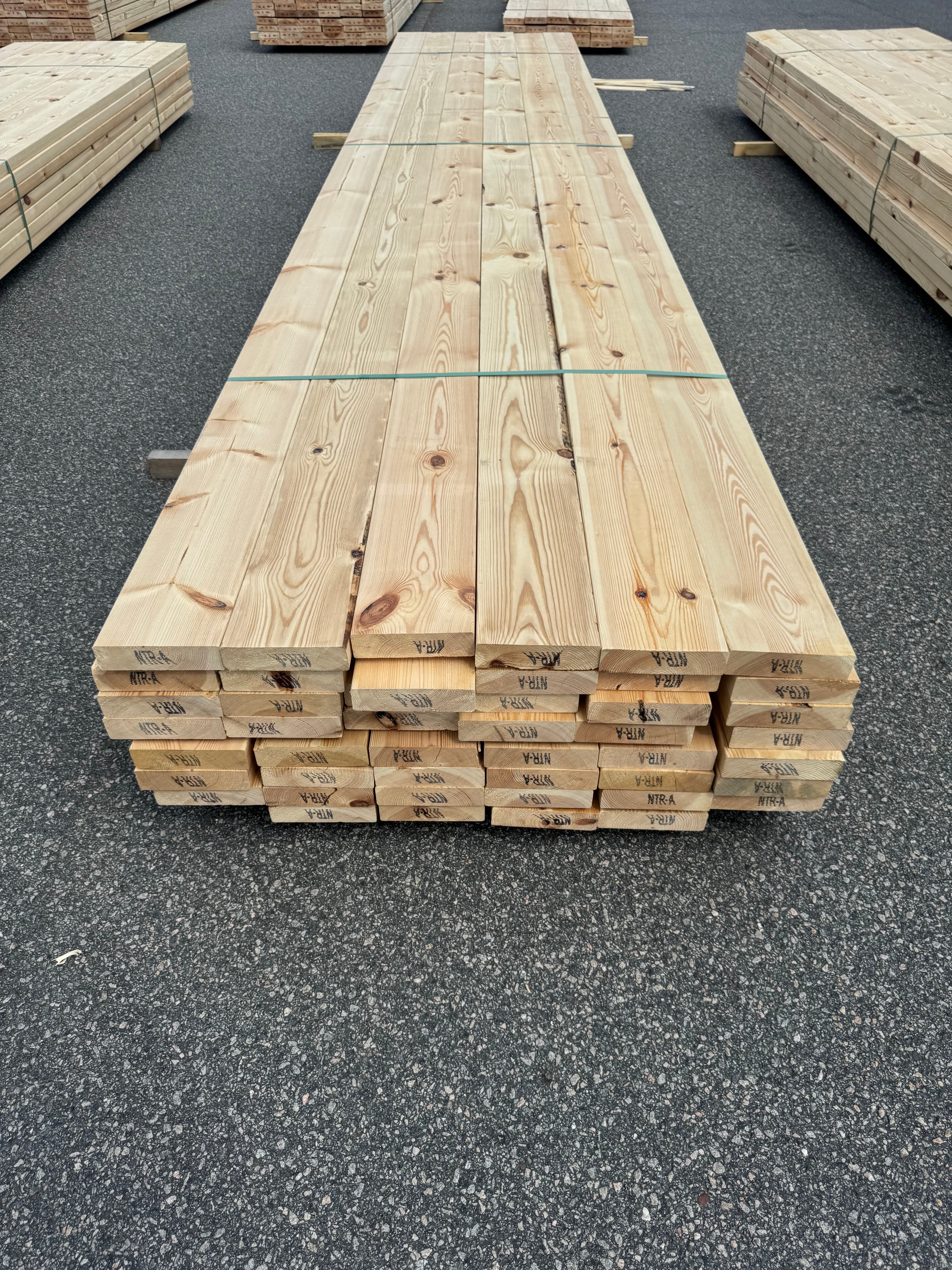 Paket Reglar 45x170 – 48 st (5,40 m, furu)