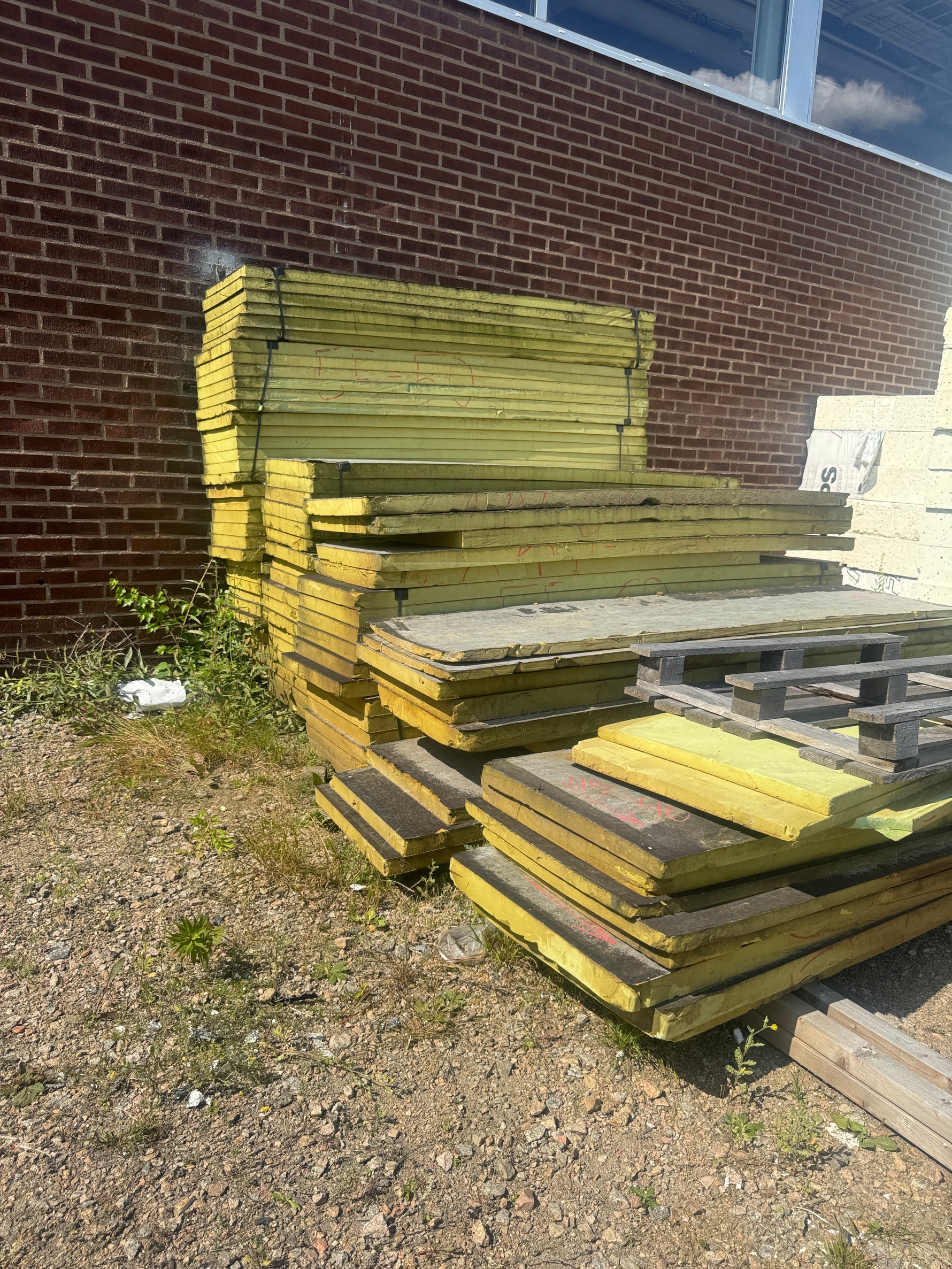 Parti PIR-isolering 2400x590mm ca 70 skivor