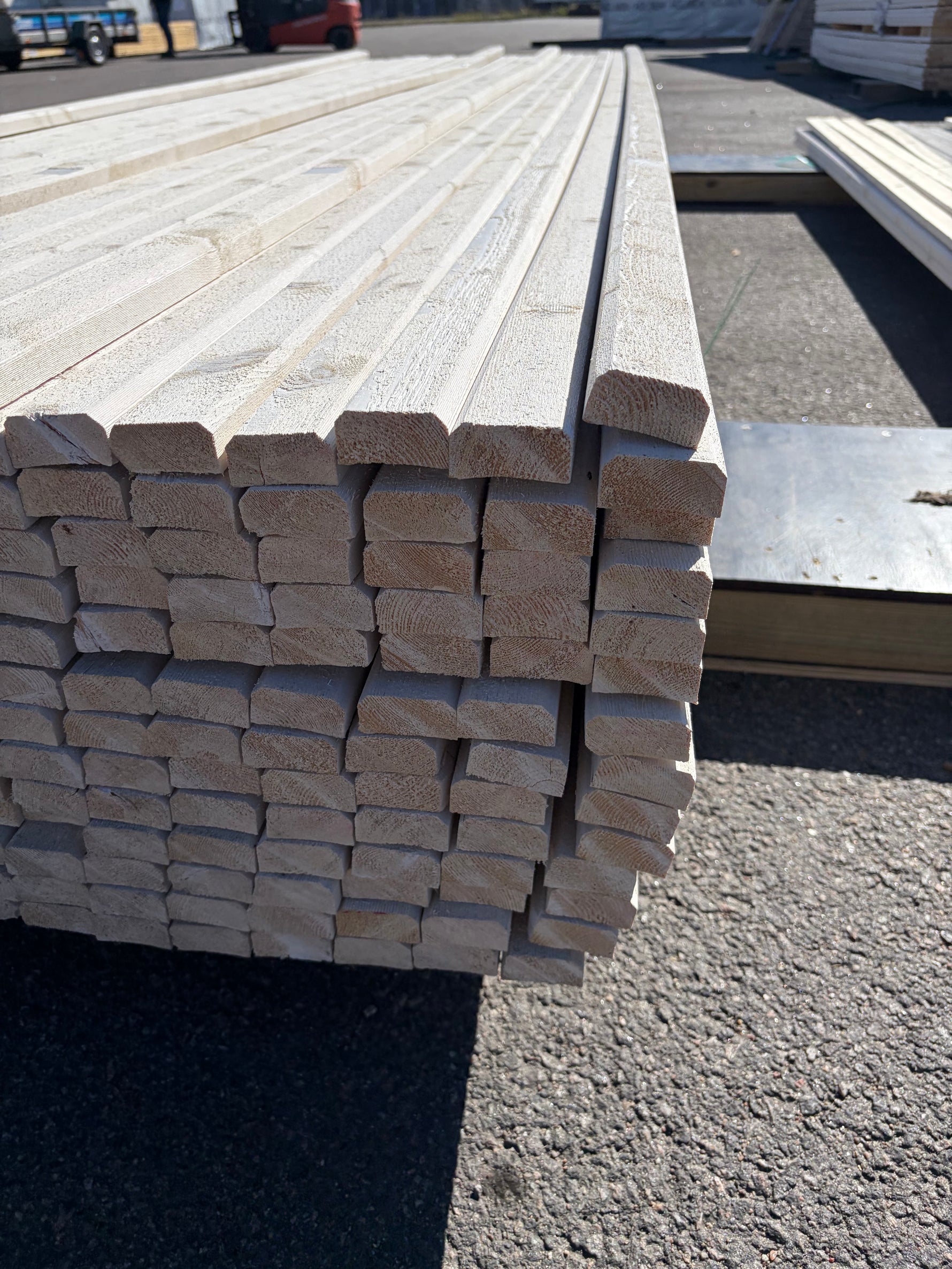 Paket Lockläkt 22x45mm,286st 3.6m- Grundmålad