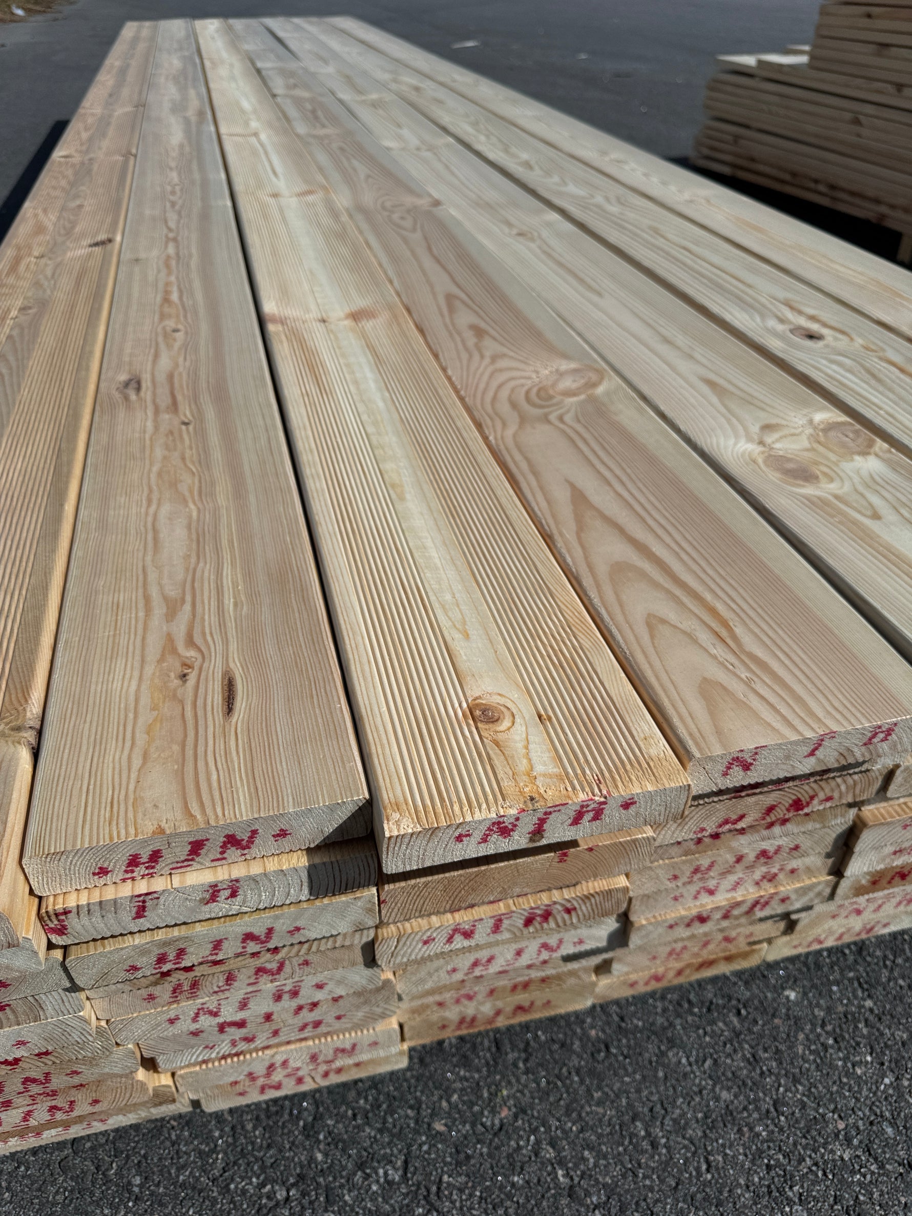 Paket Rillad 28x145 – 84st – 4.80–5.40 m – ANDRASORTERING
