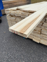 Paket Finsågade Brädor 22x120 mm – 3,00–3,60 m (Andra sortering)
