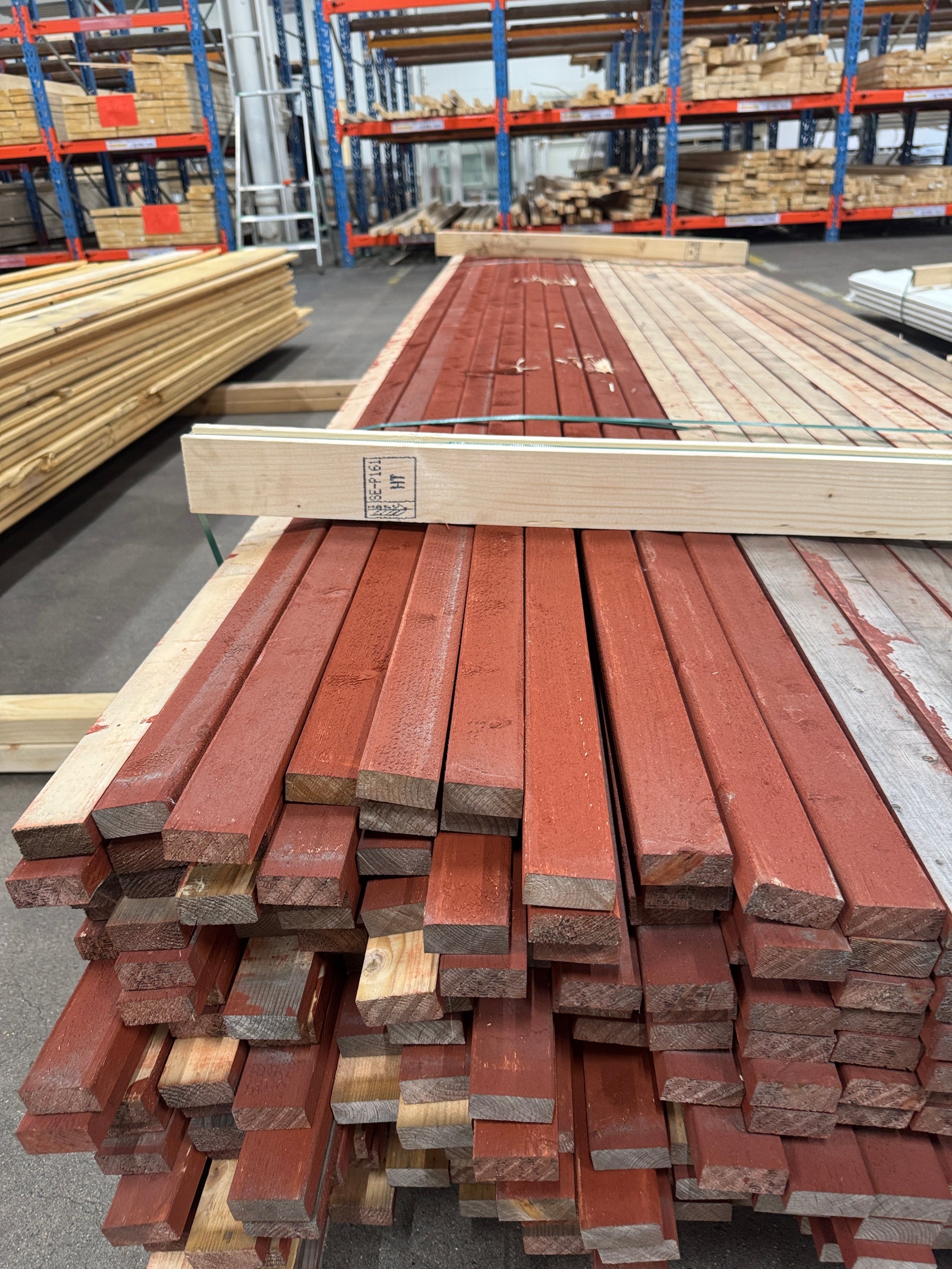 Paket Finsågad Läkt 22x45mm 3,60m – 290 st Röd
