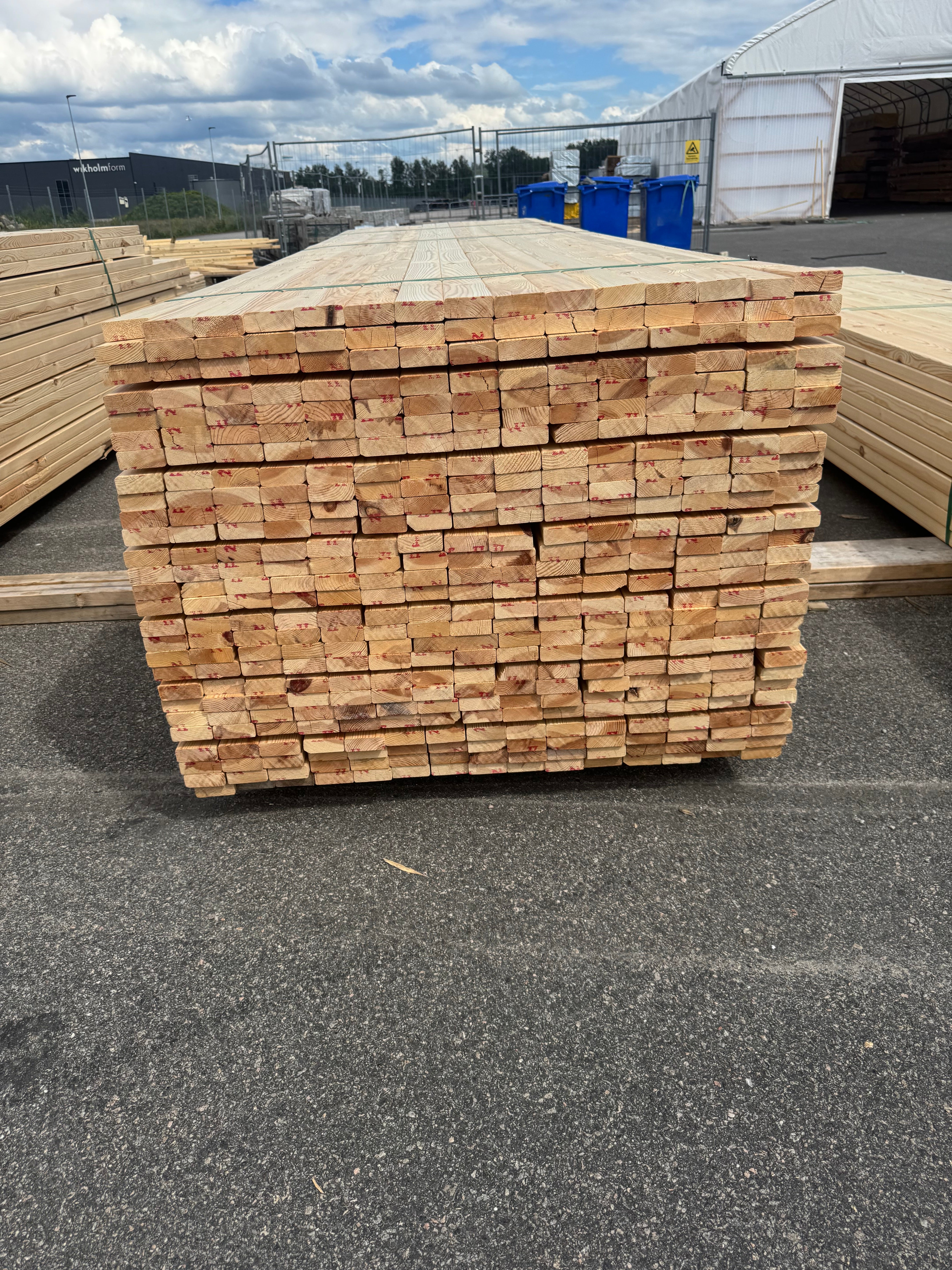 Paket Glespanel 28x70 – 405 st (4,20 m, furu)