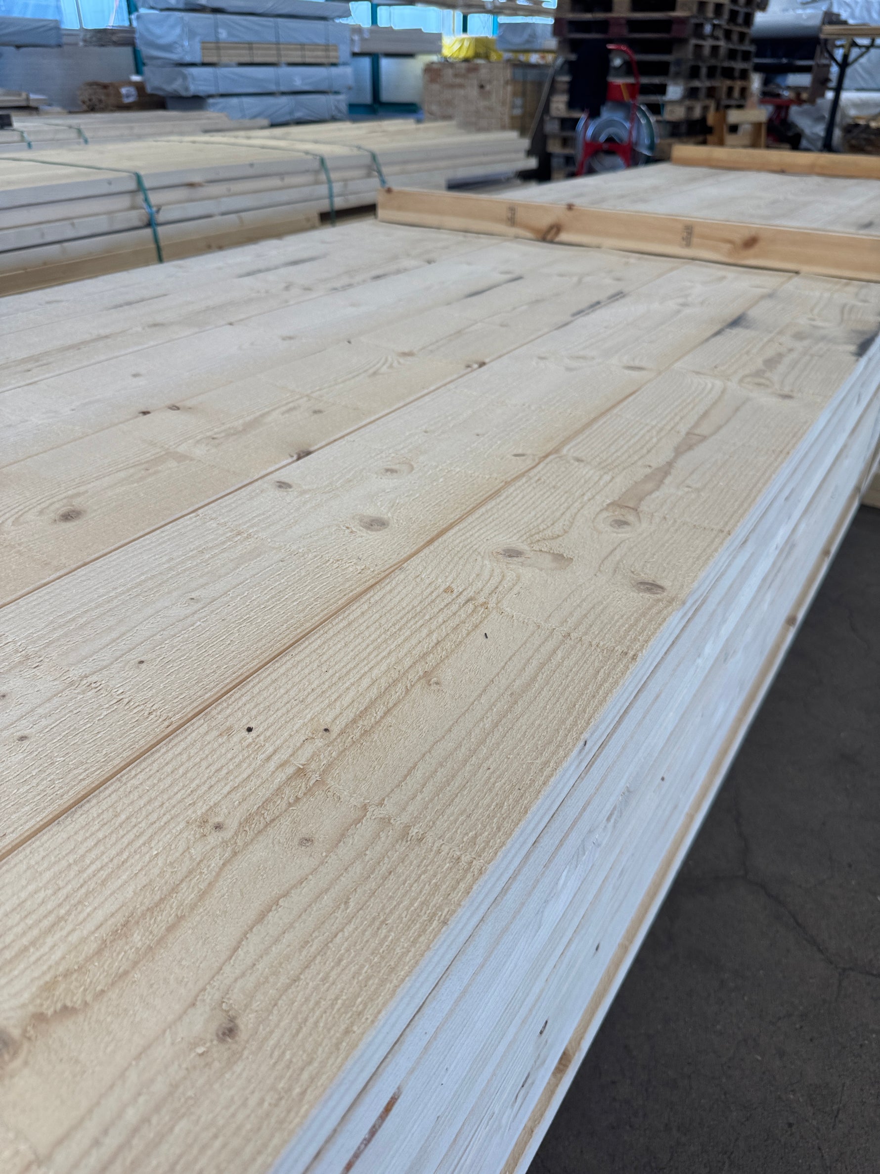 Paket Finsågad Panel 22x165mm 4,80m – 150 st Revor