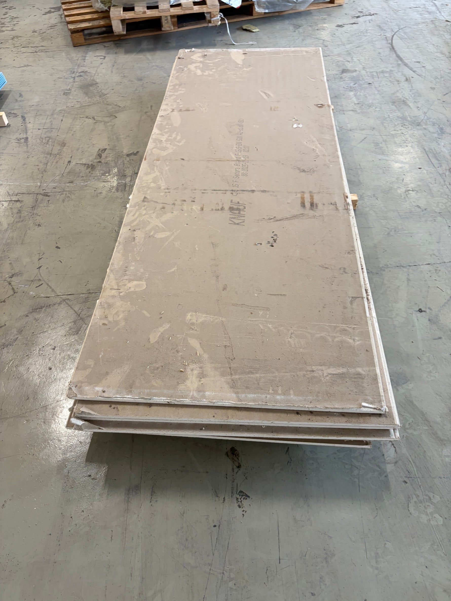 Paket Knauf Gipsskivor 15 mm, 9 st 900×2500 mm
