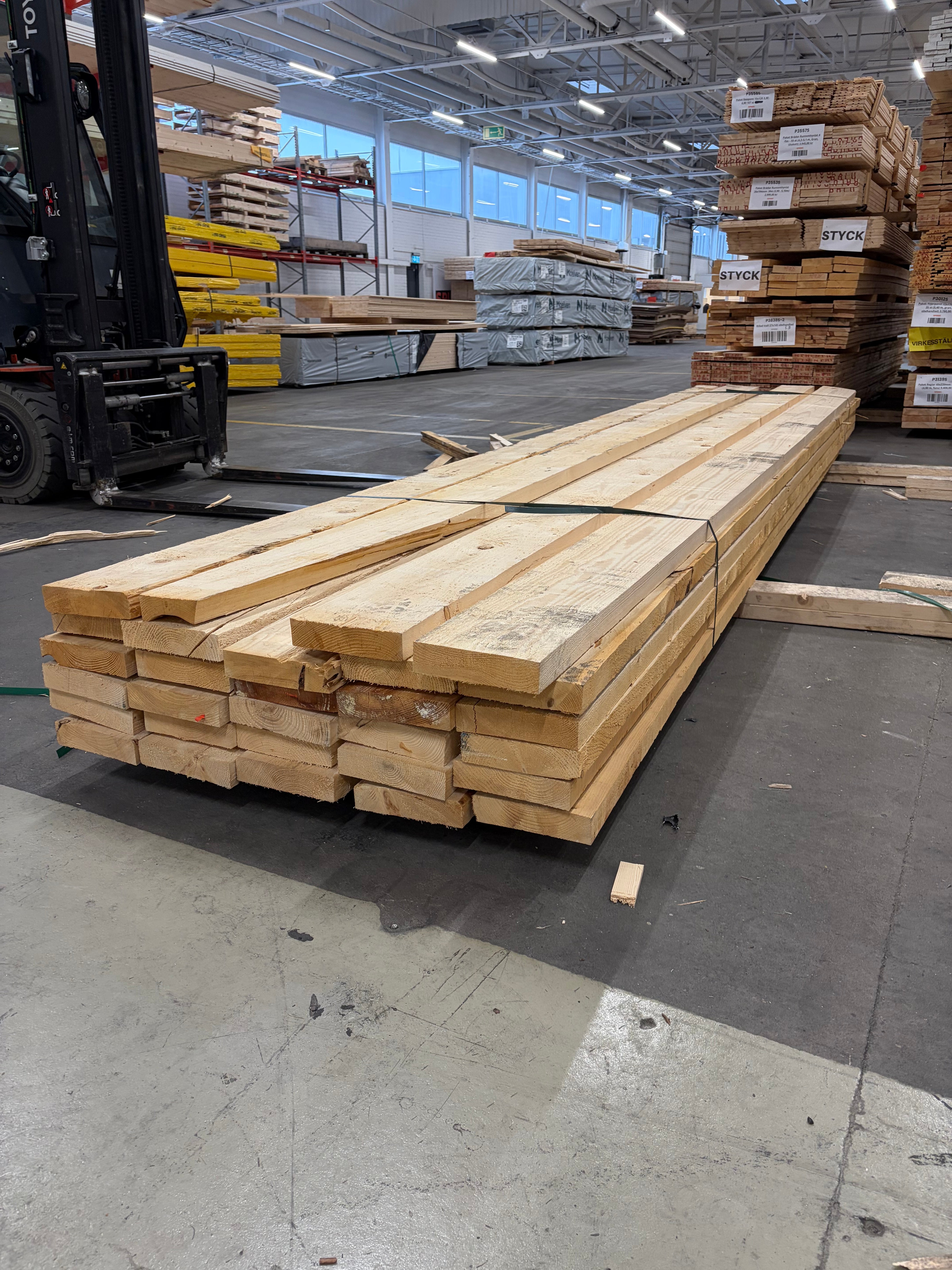 Paket Reglar 47×200 – 29 st (5.40 m) Ohyvlade