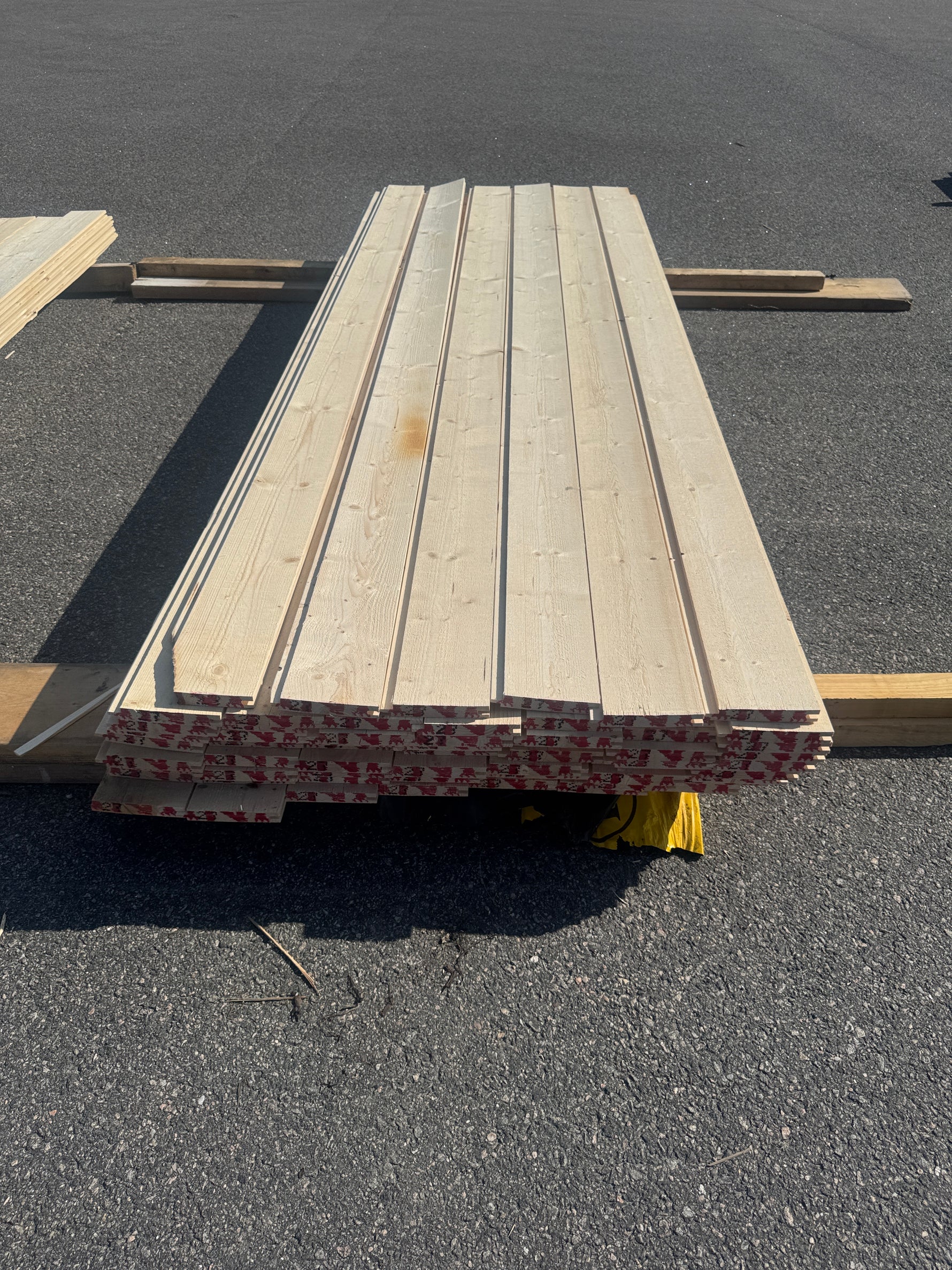 Paket Ytterpanel 22x145mm 2,70m 62st Obehandlad