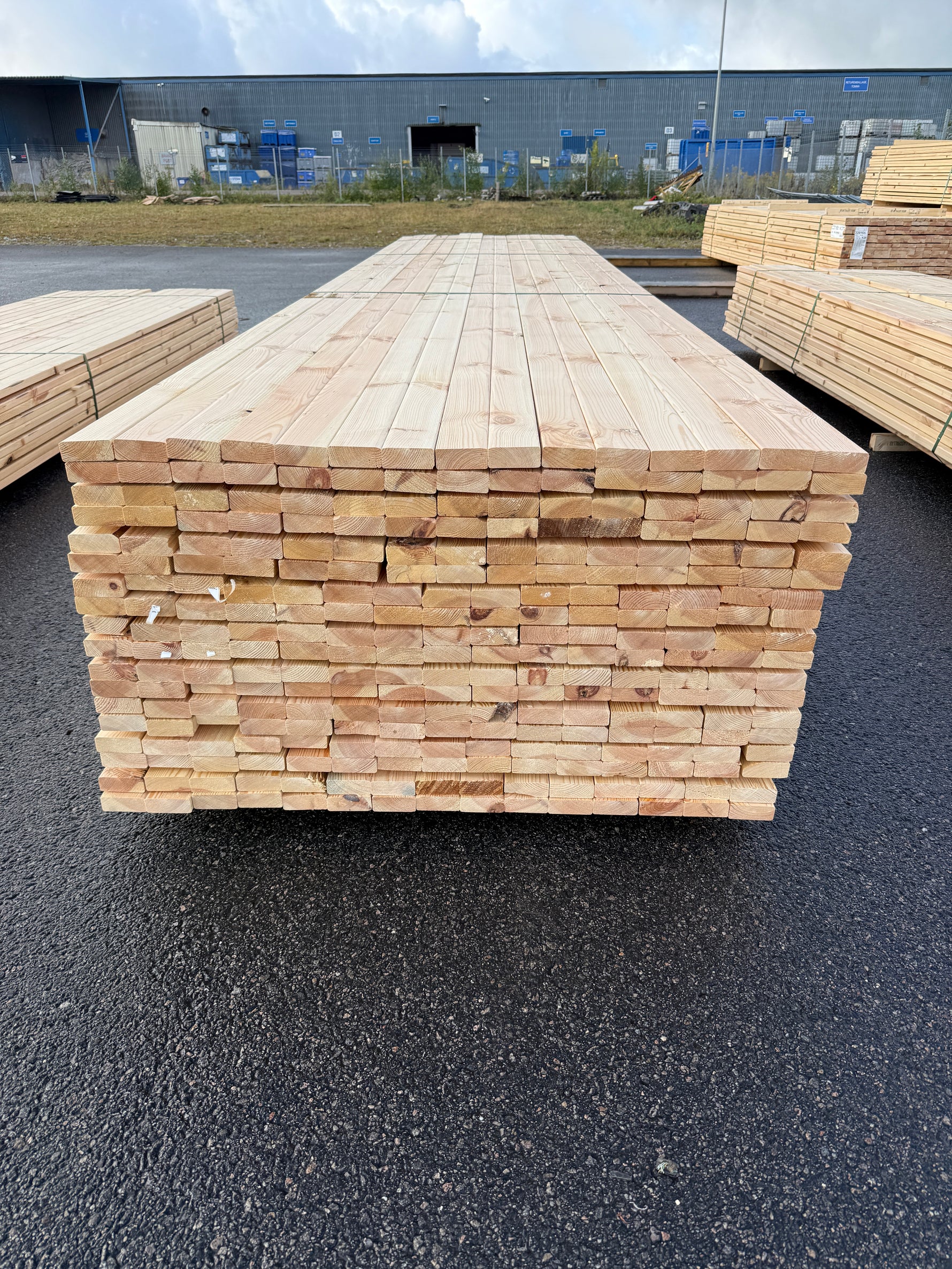 Paket Glespanel 28x70mm 4.80m 270st Furu