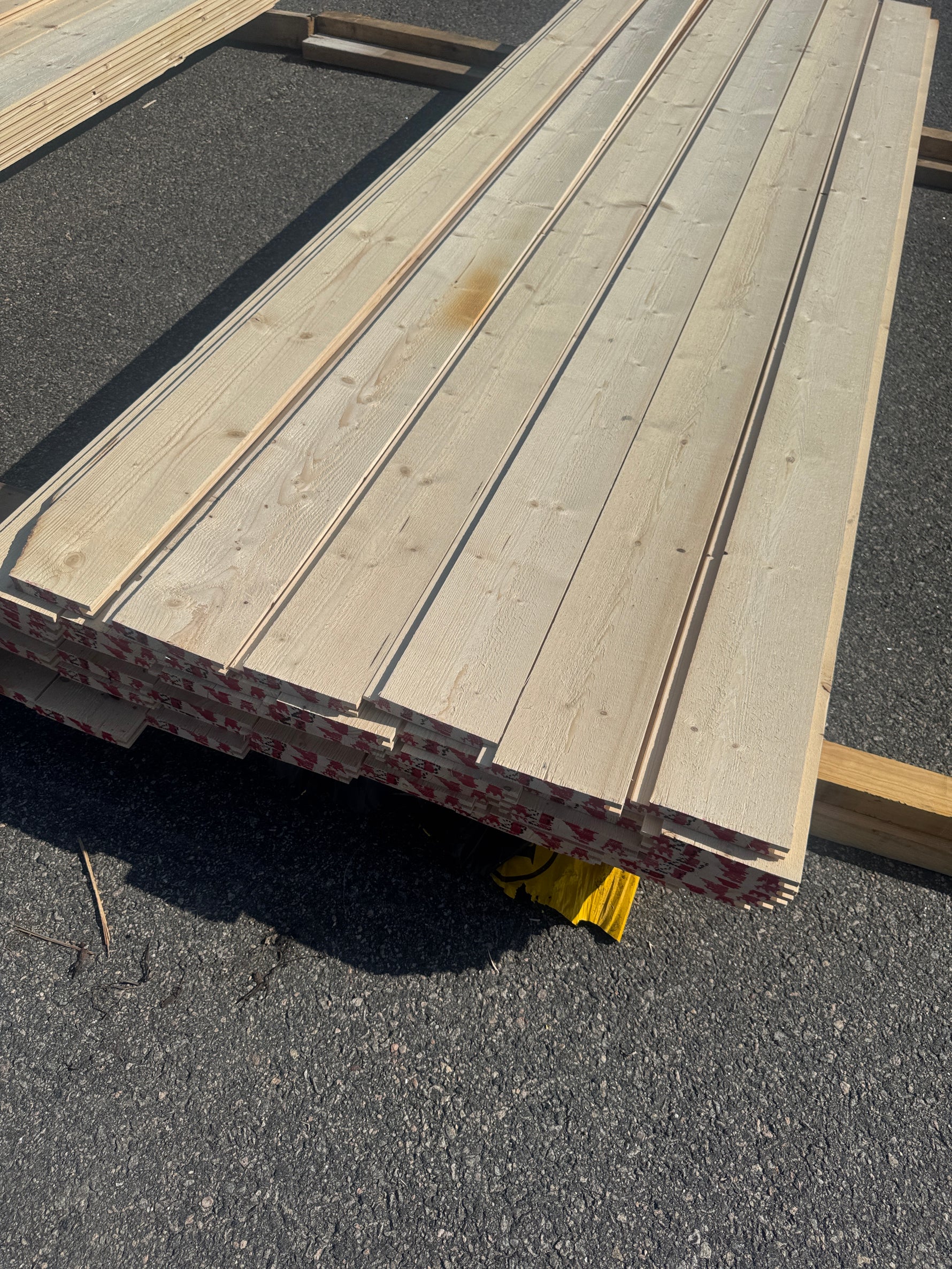 Paket Ytterpanel 22x145mm 2,70m 62st Obehandlad