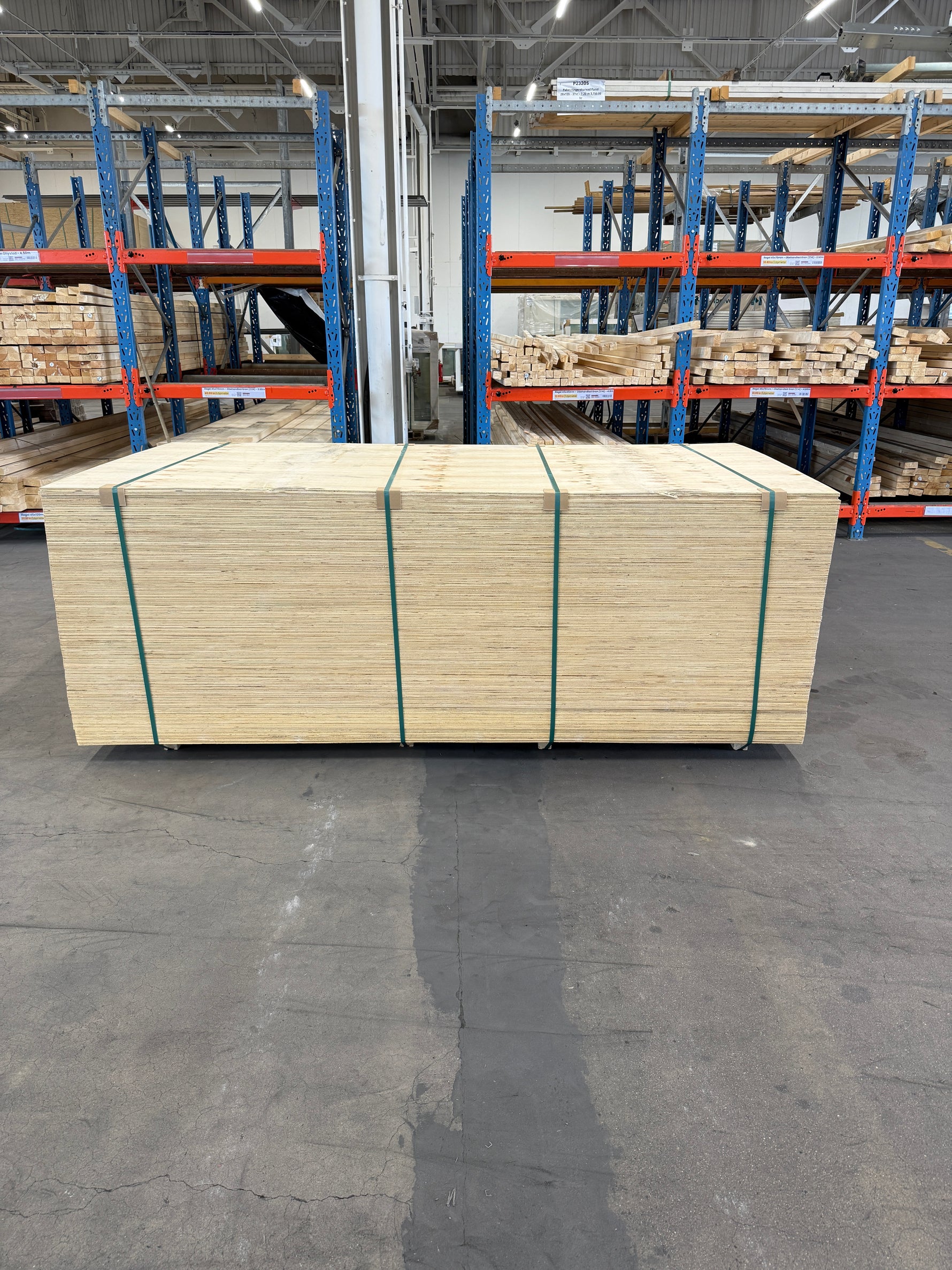 PLYWOOD SKIVOR- 12x1220x2440MM