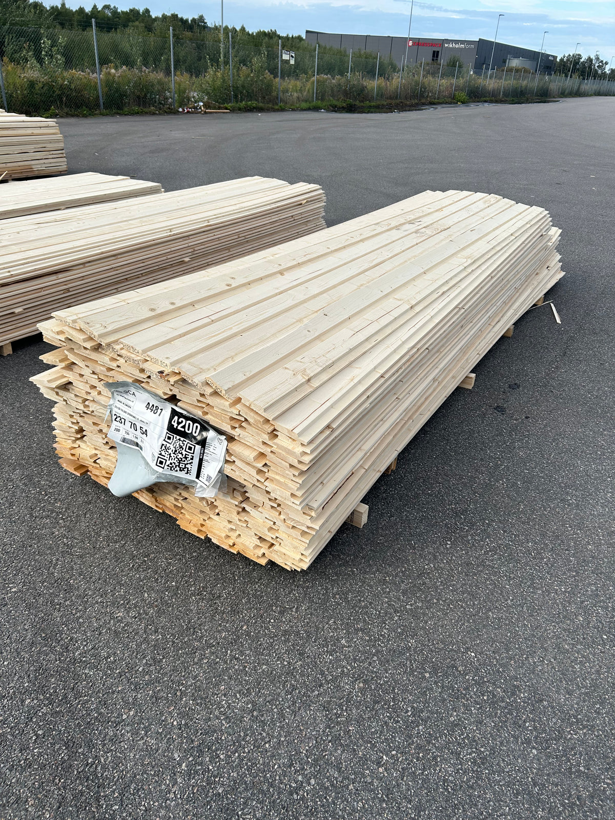 Paket Spårpanel 22x120 mm – 3,60–4,20 m (Andra sortering)