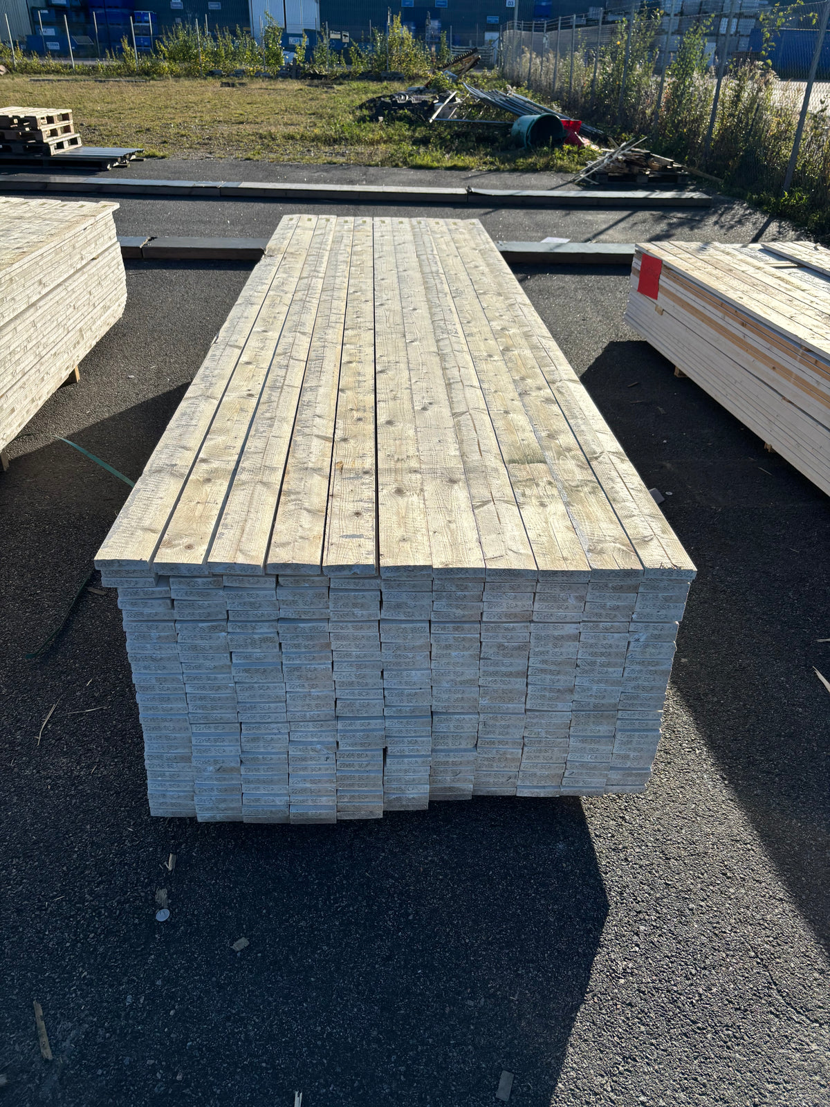 Paket Finsågade Brädor 22x95mm 3,60m 286st Mellanstrukna