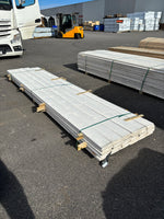 Paket Finsågade Brädor 22x145mm 3,90m 34st Grundmålade
