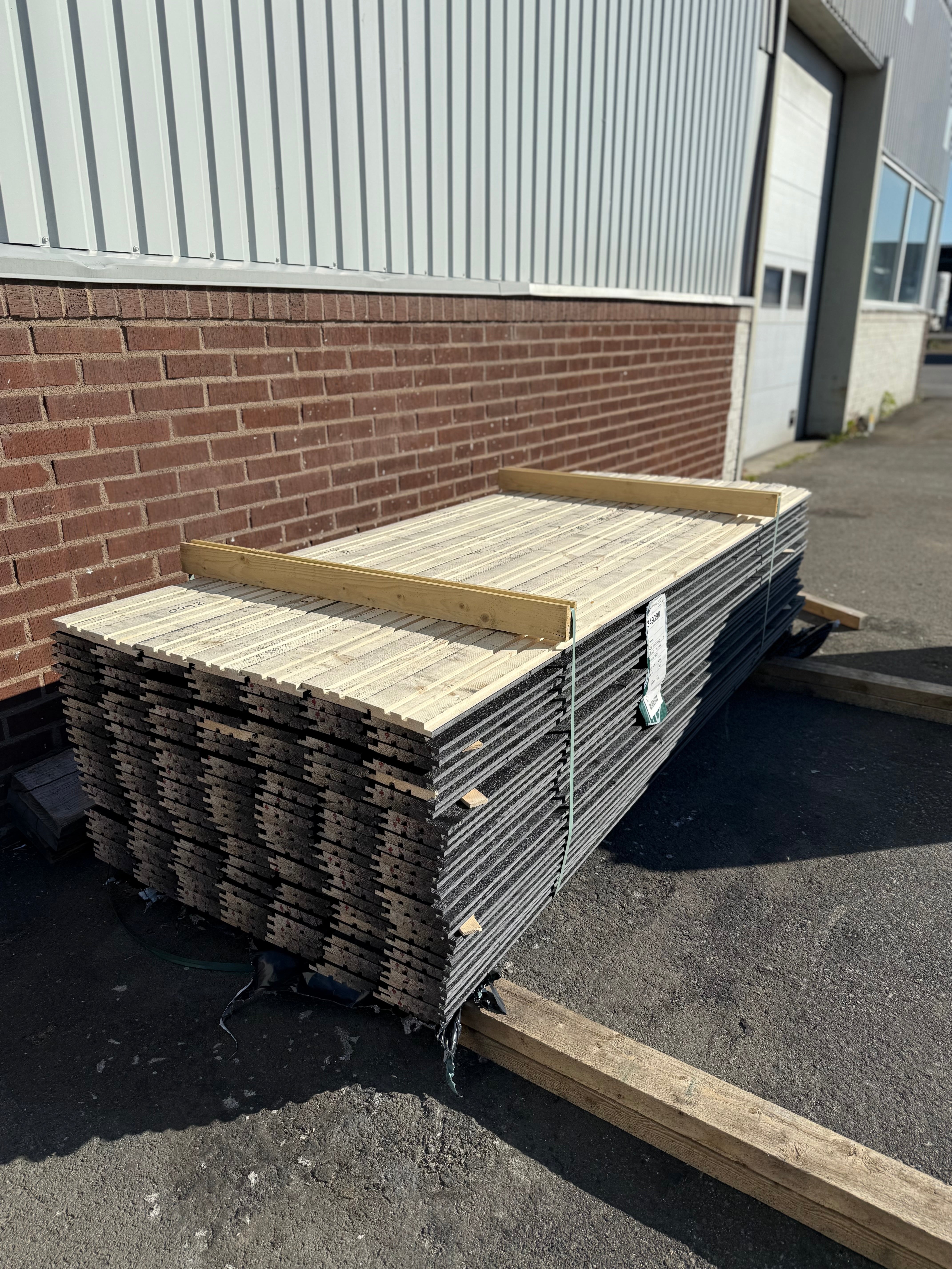Paket Hakfals 21x145 2.40m 190st