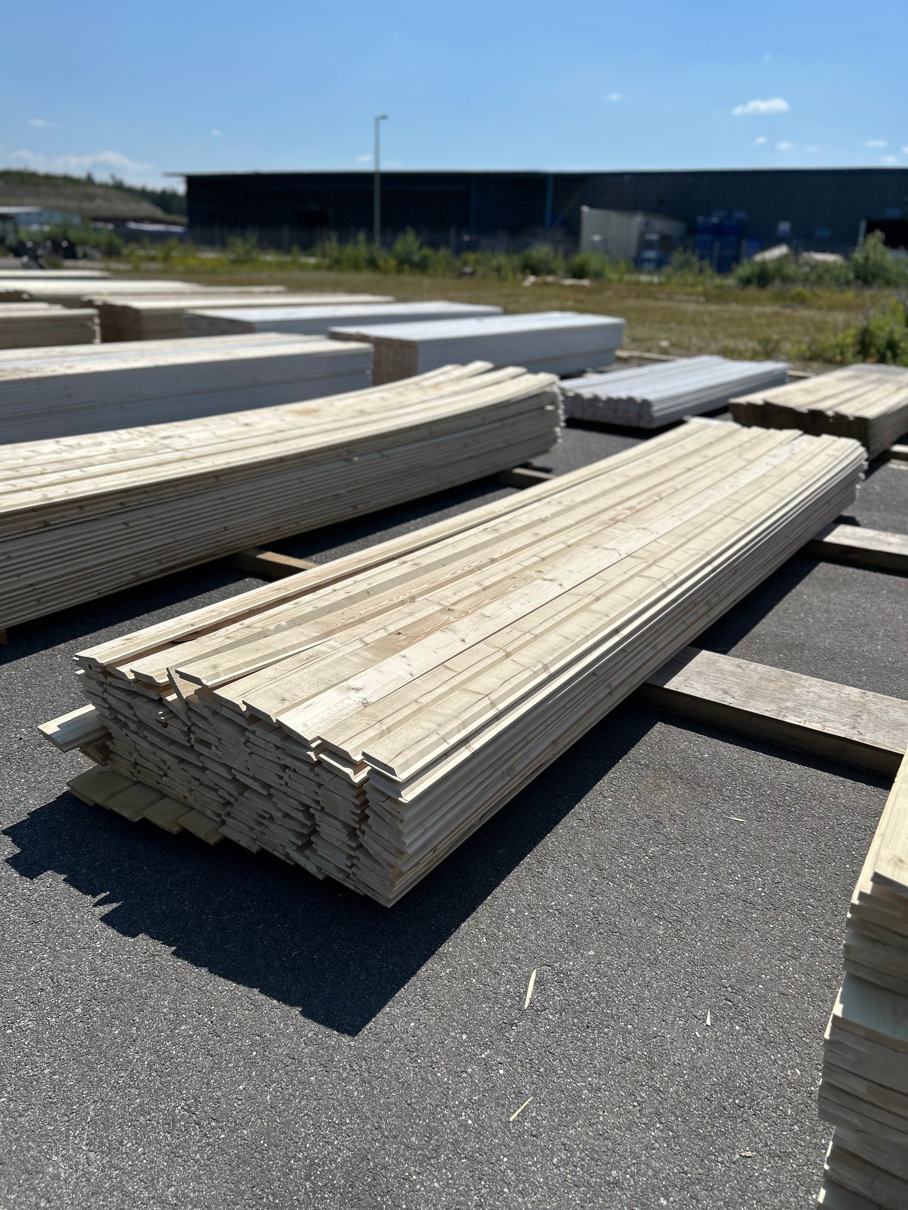 Paket Ytterpanel Enkelfas 22x120mm 4,80m 130st B-kvalitet