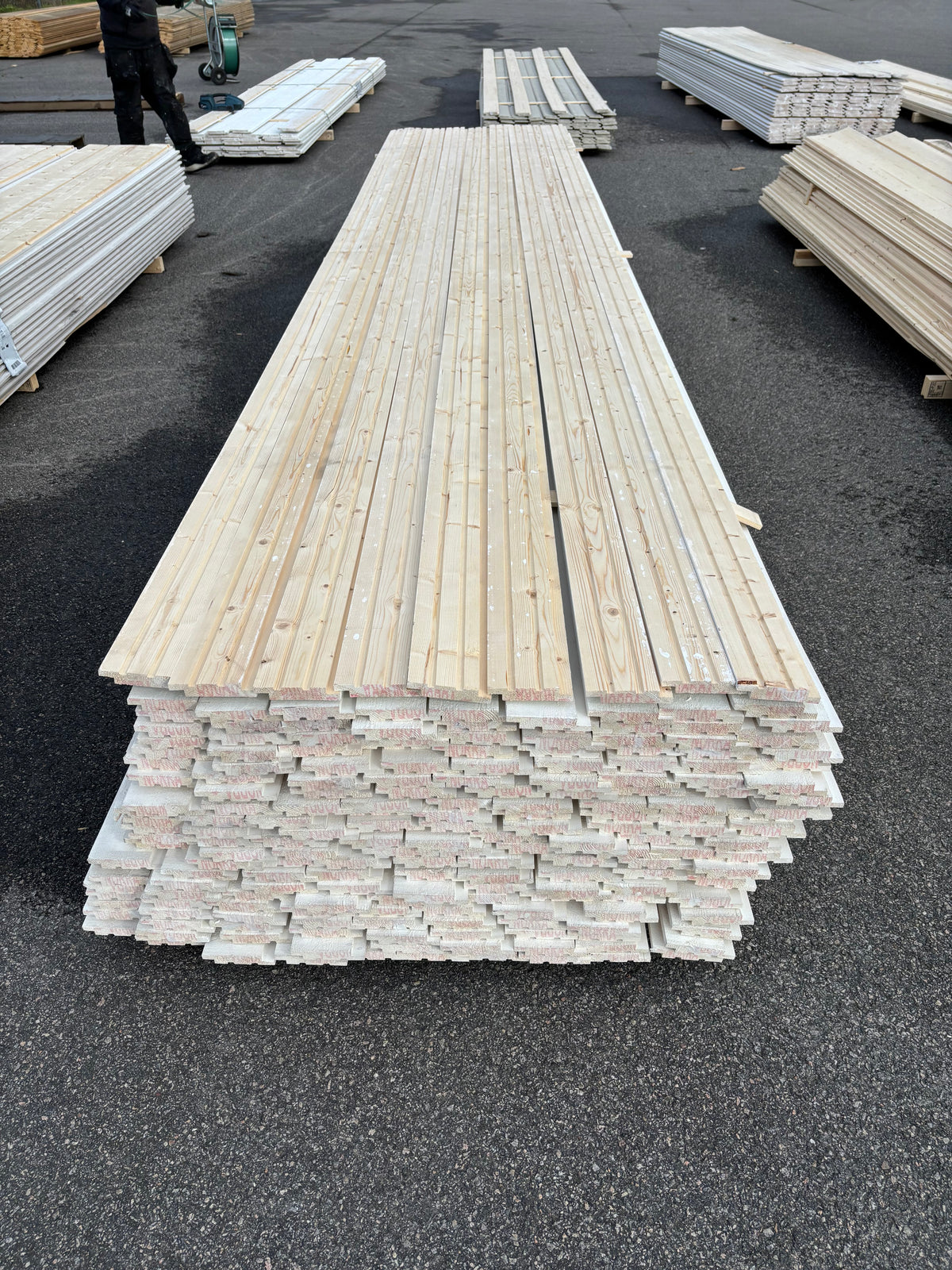 Paket Uppsalapanel 21x115mm 4.80m 198st Grundmålad