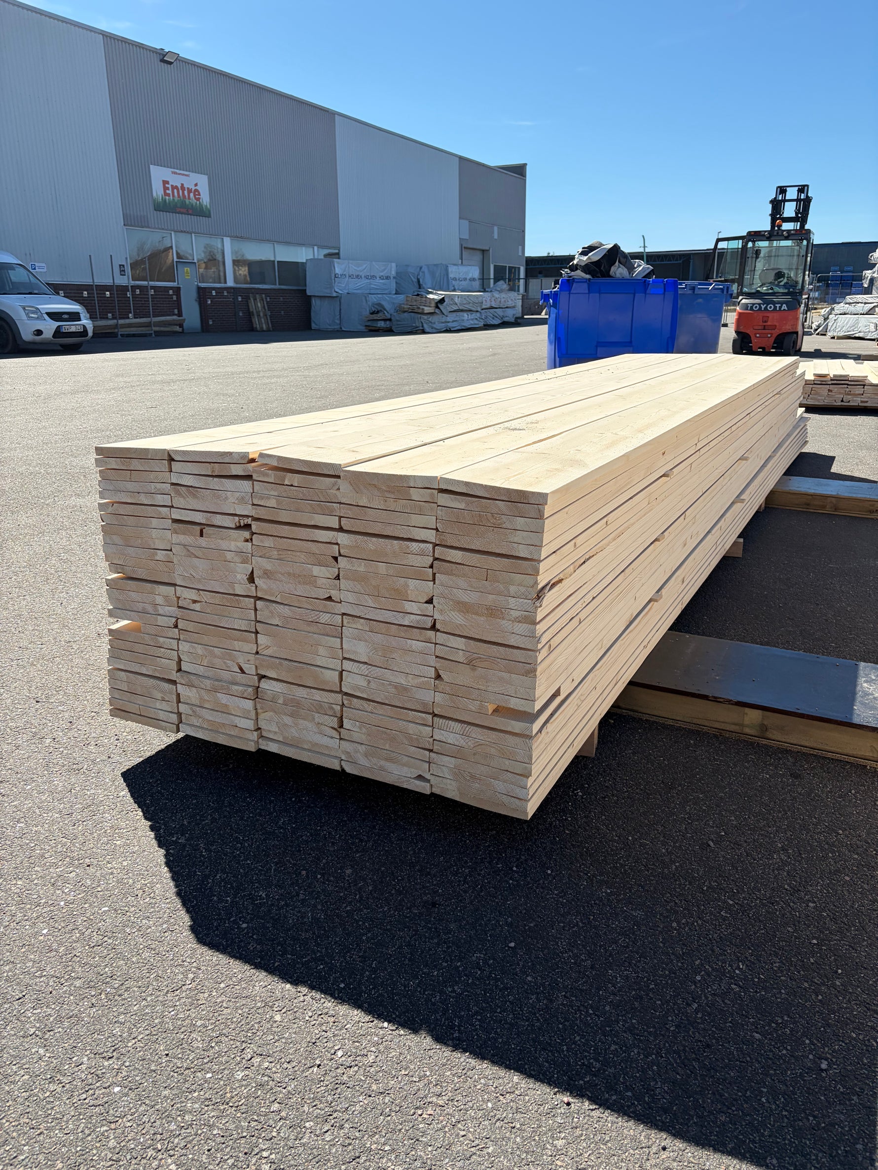 Paket Finsågade Brädor 22x195mm, 130st (4.2–5.4m) Andra Sortering