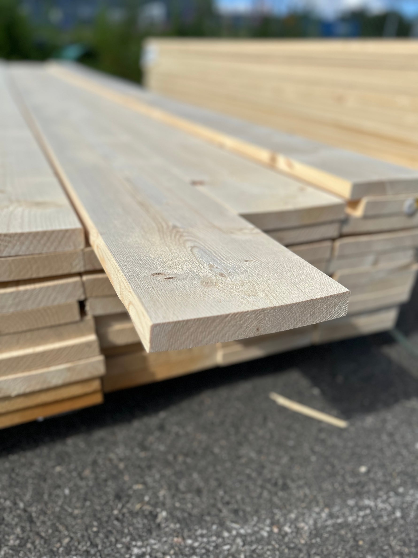 Paket Finsågade Brädor 28x195mm 4,20m 47st Obehandlade