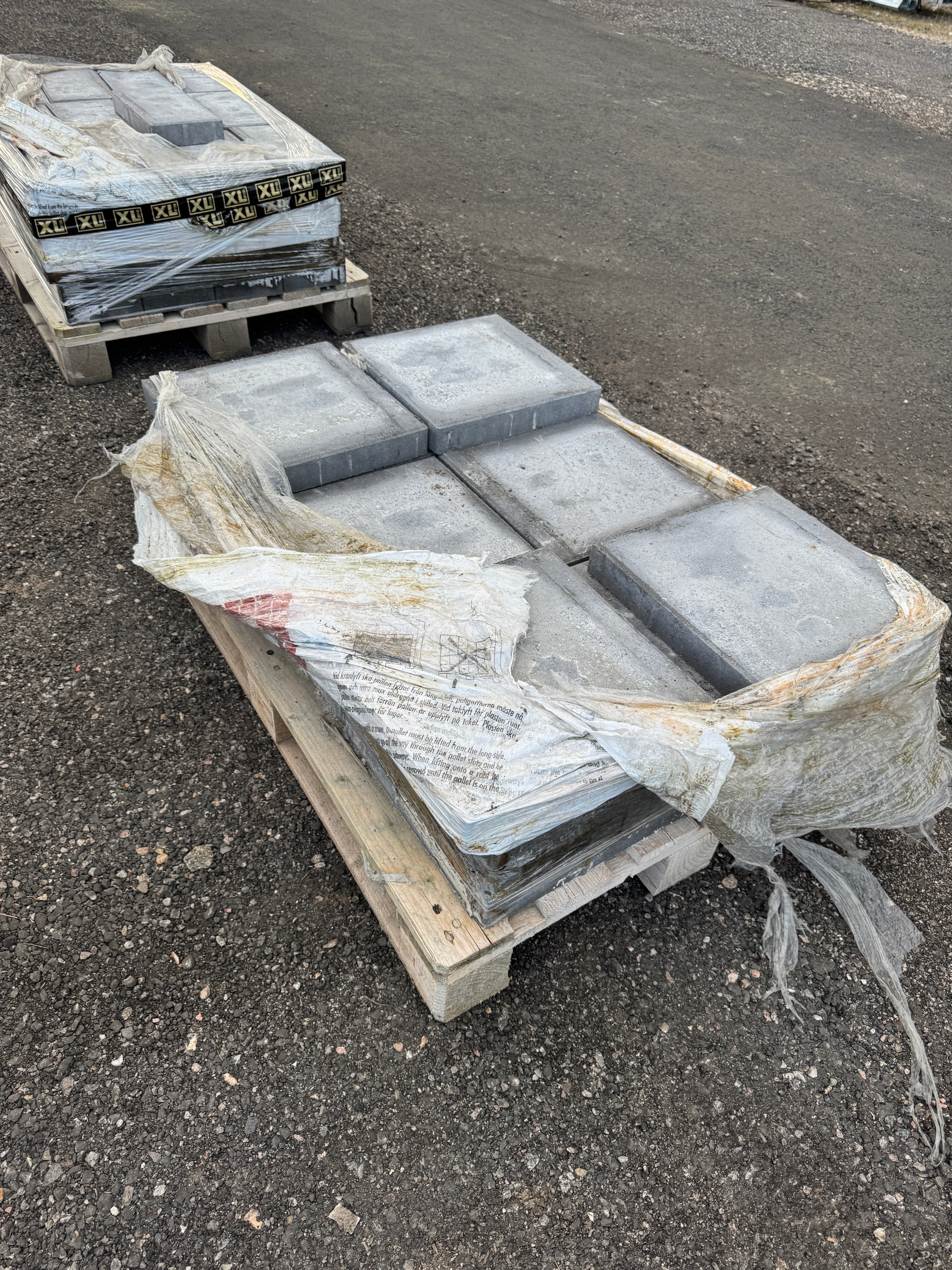 Marksten Siena Slät Fasad 350x350x50mm Grafit – 22 st