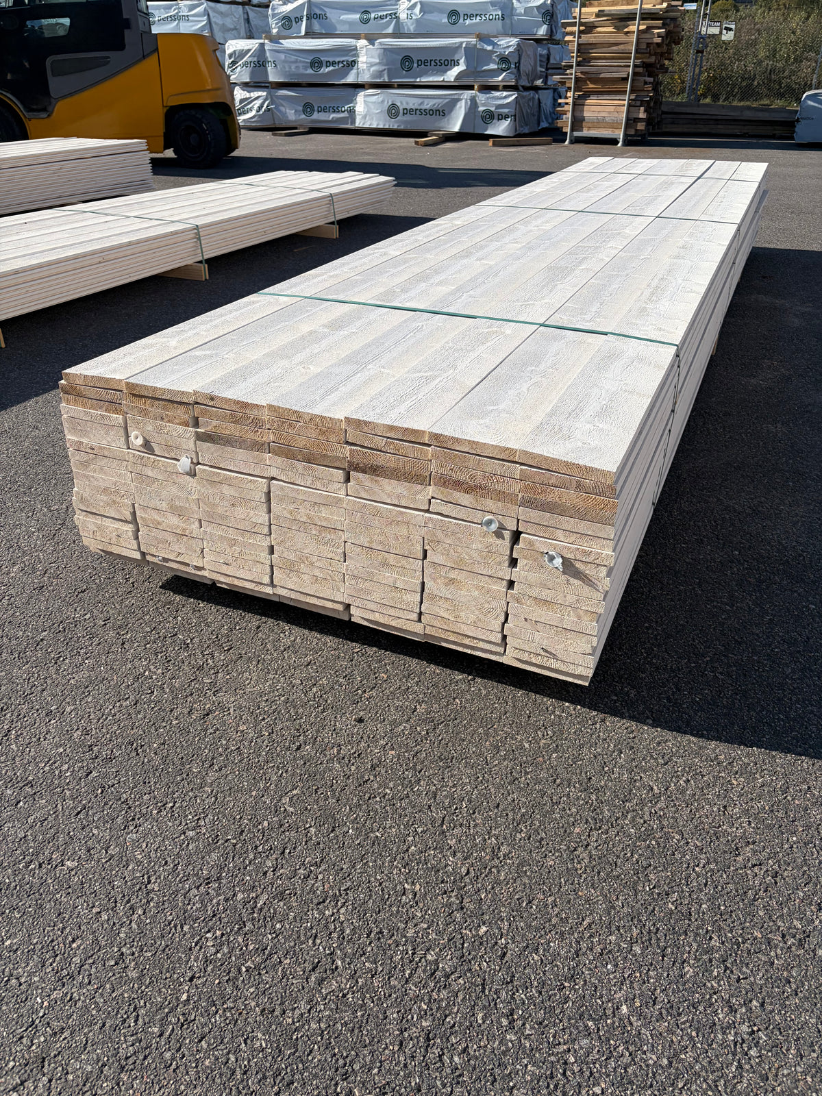 Paket Finsågad ytterpanel 22×145 mm 4,50 m – Vit Grundmålad, 126 st