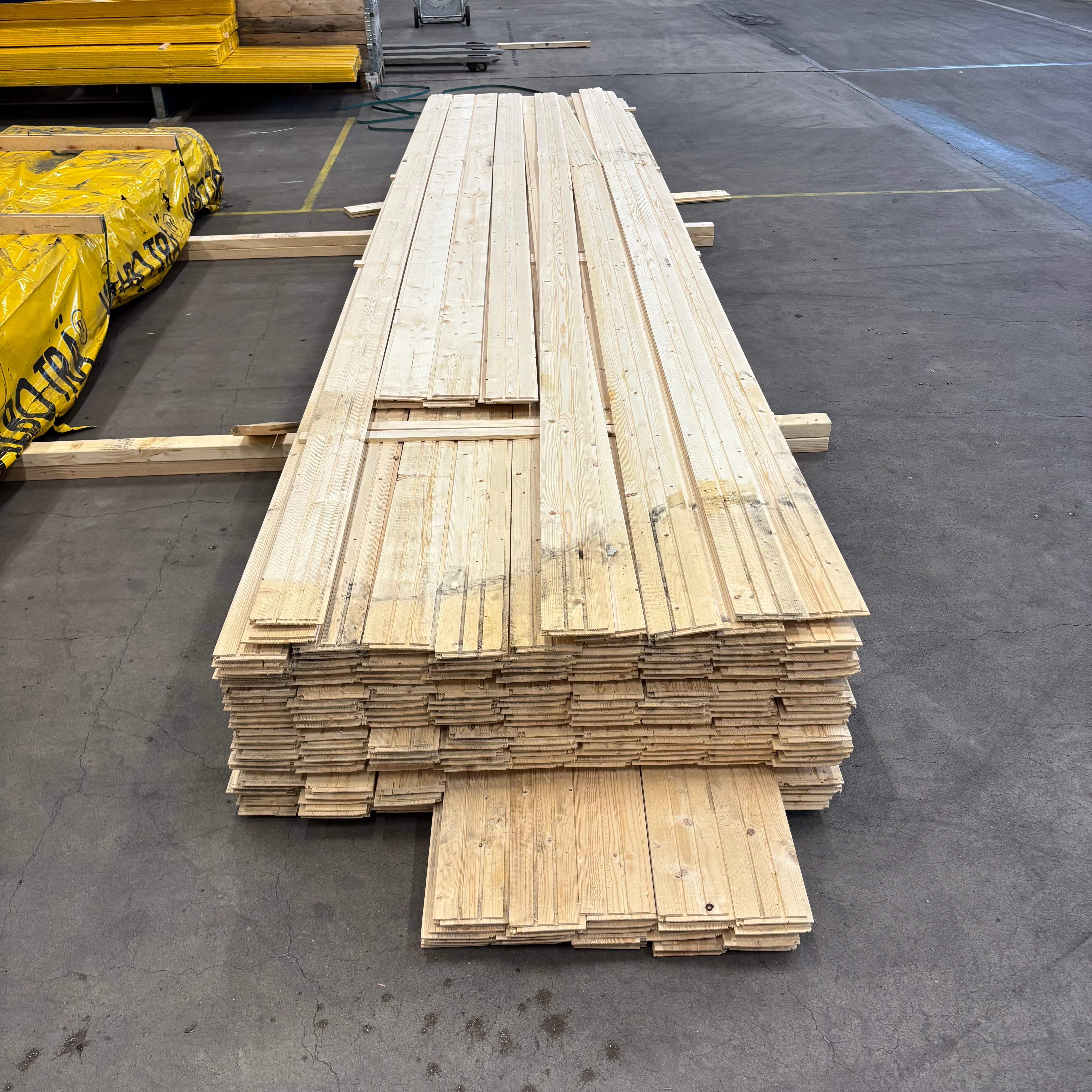 Paket Gran Ekonomi Finsågad Panel 15x120mm 234st 4.75m
