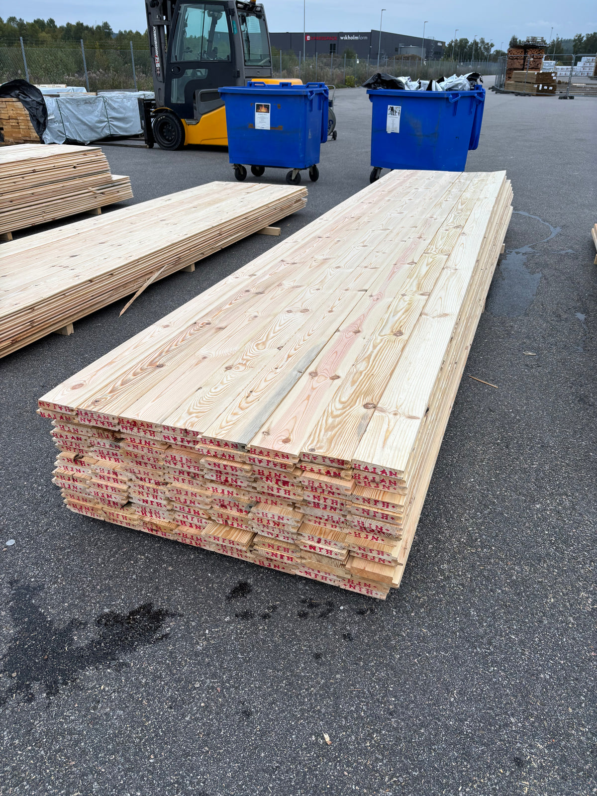 Paket Spontade Furu Brädor 27x145mm – 120st (Andra Sortering)
