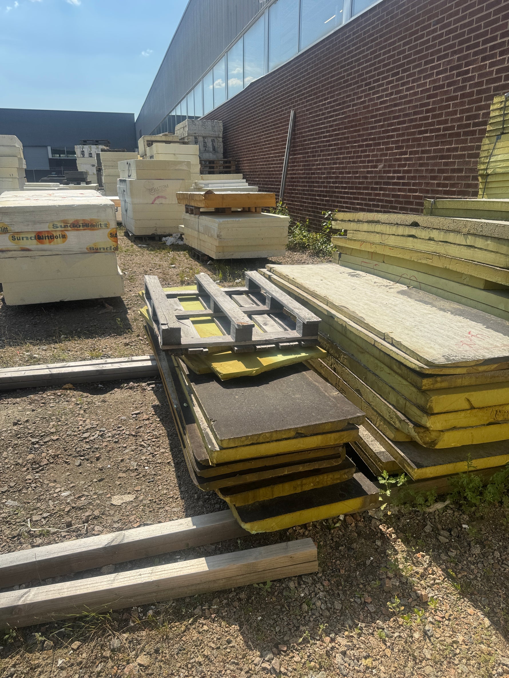 Parti PIR-isolering 2400x590mm ca 70 skivor