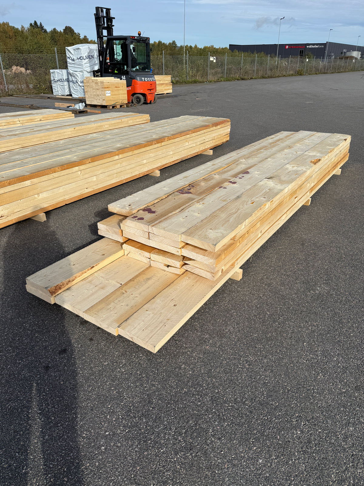 Paket Ohyvlade Reglar 47x250mm (3,90–4,80m) 28st