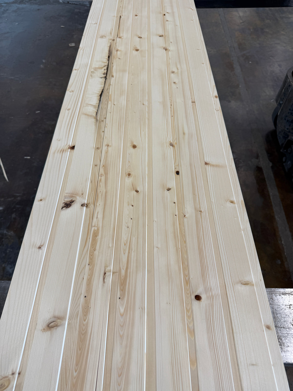 Bastupanel 12x70mm- 2,40m (Säljs per bunt) 1,2kvm- Andra Sortering