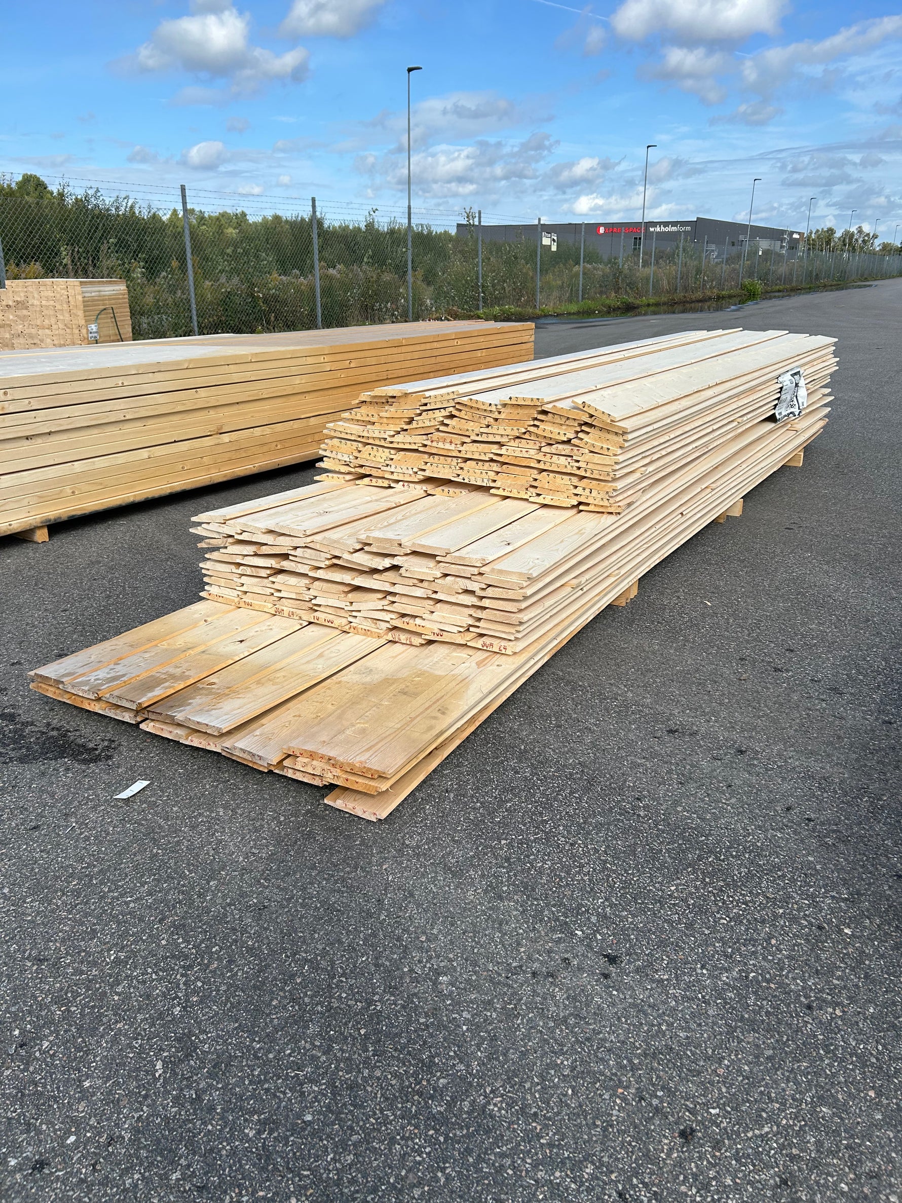 Paket Springpanel 22x145 mm – 3,60–4,80 m (Andra sortering)
