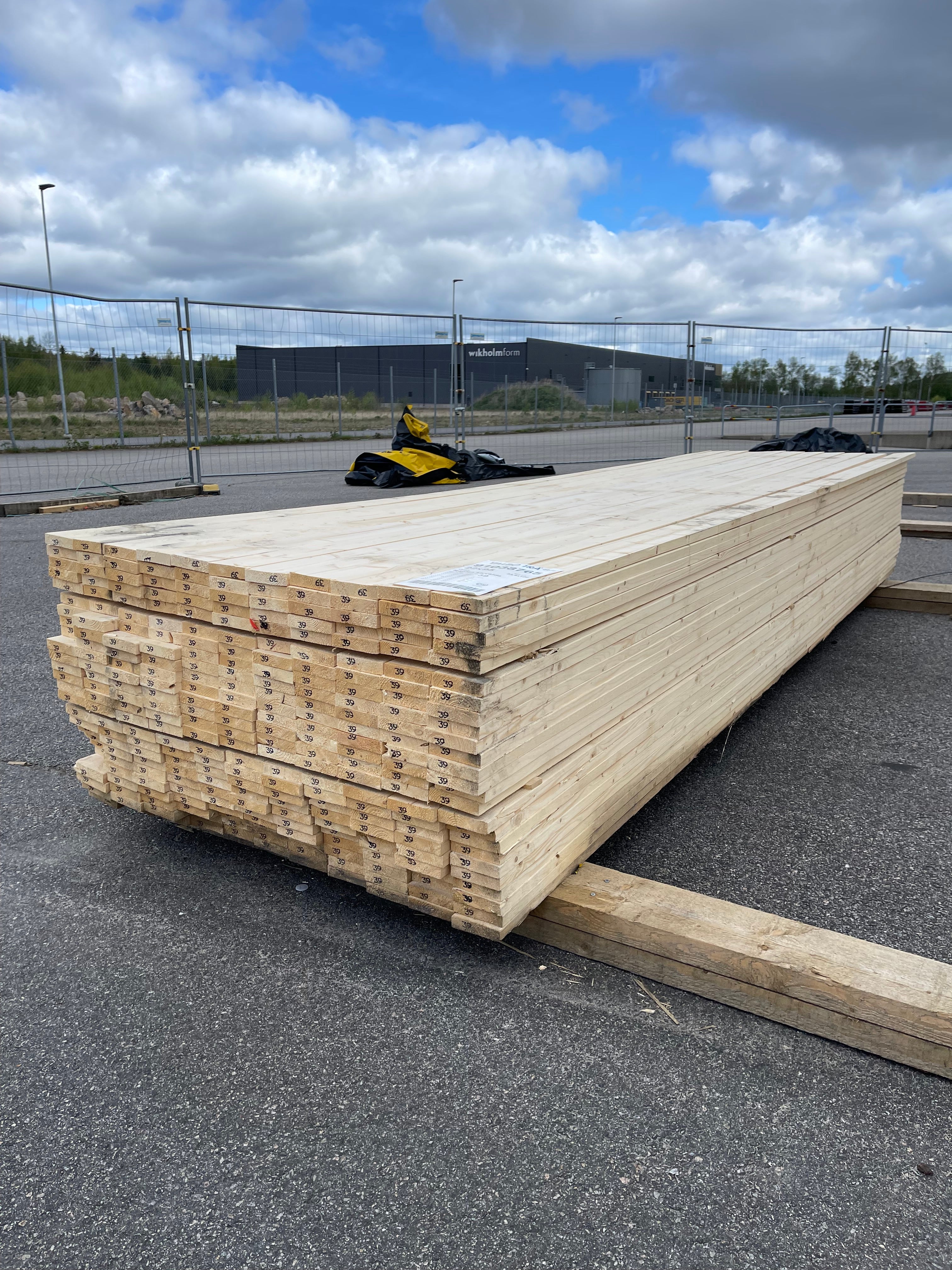 Finsågad Panel 22x95 mm