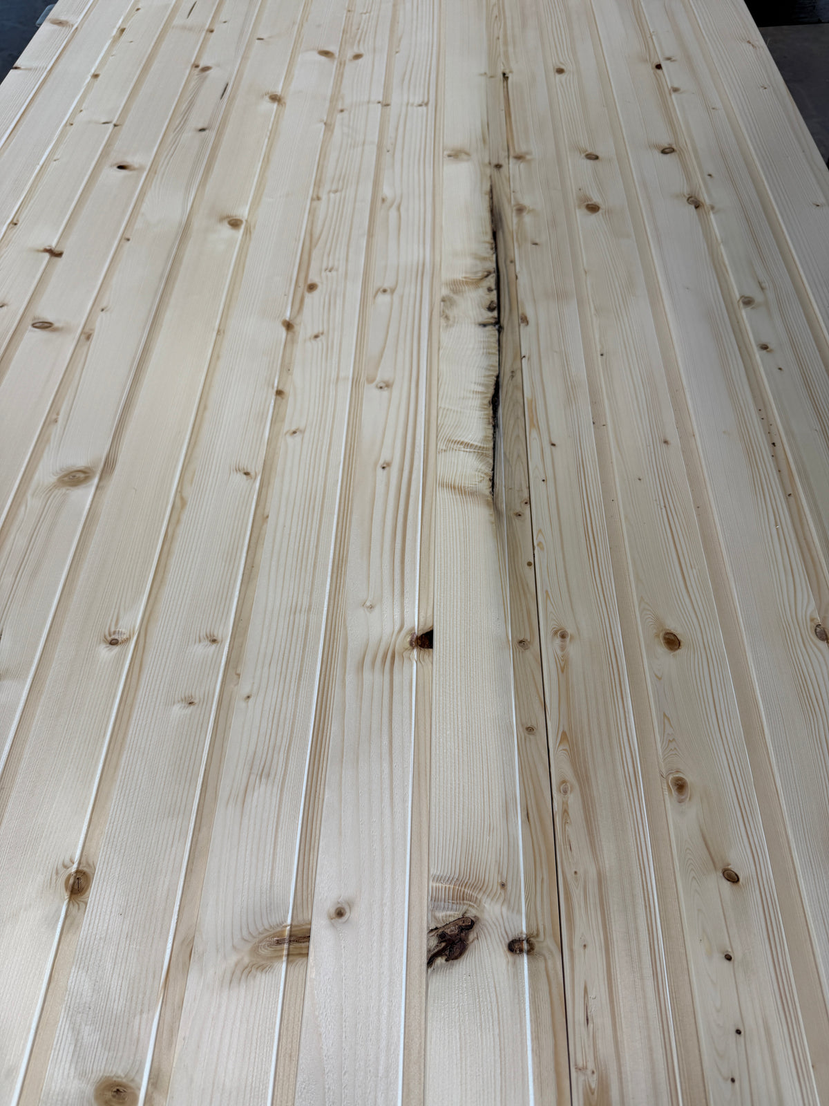 Bastupanel 12x70mm- 2,40m (Säljs per bunt) 1,2kvm- Andra Sortering