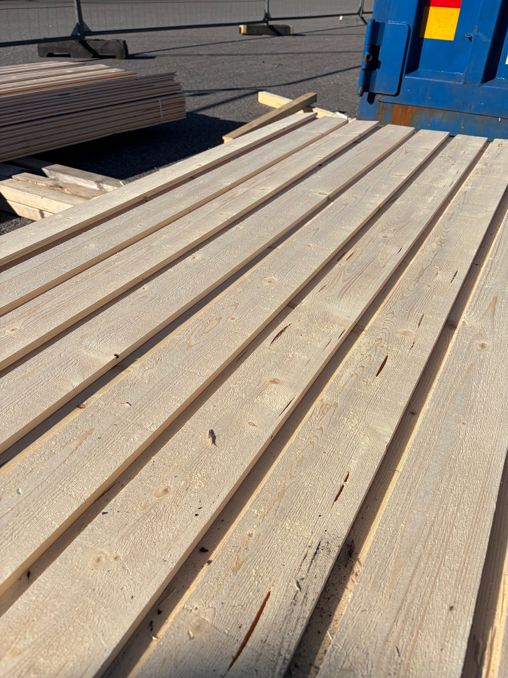 Paket Elingepanel 22x120mm, 81st 4,2m (fel hyvlad) - Spirec