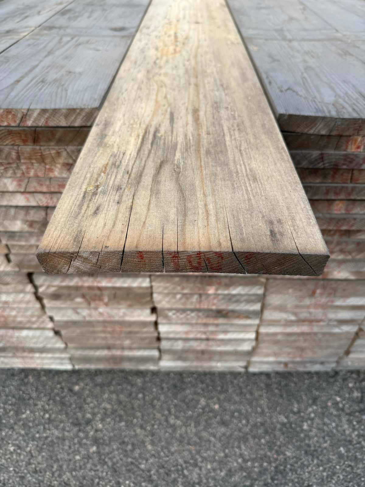 Paket Finsågade Brädor 22x195 mm – 4,80 m 130st (Fuktskadat)